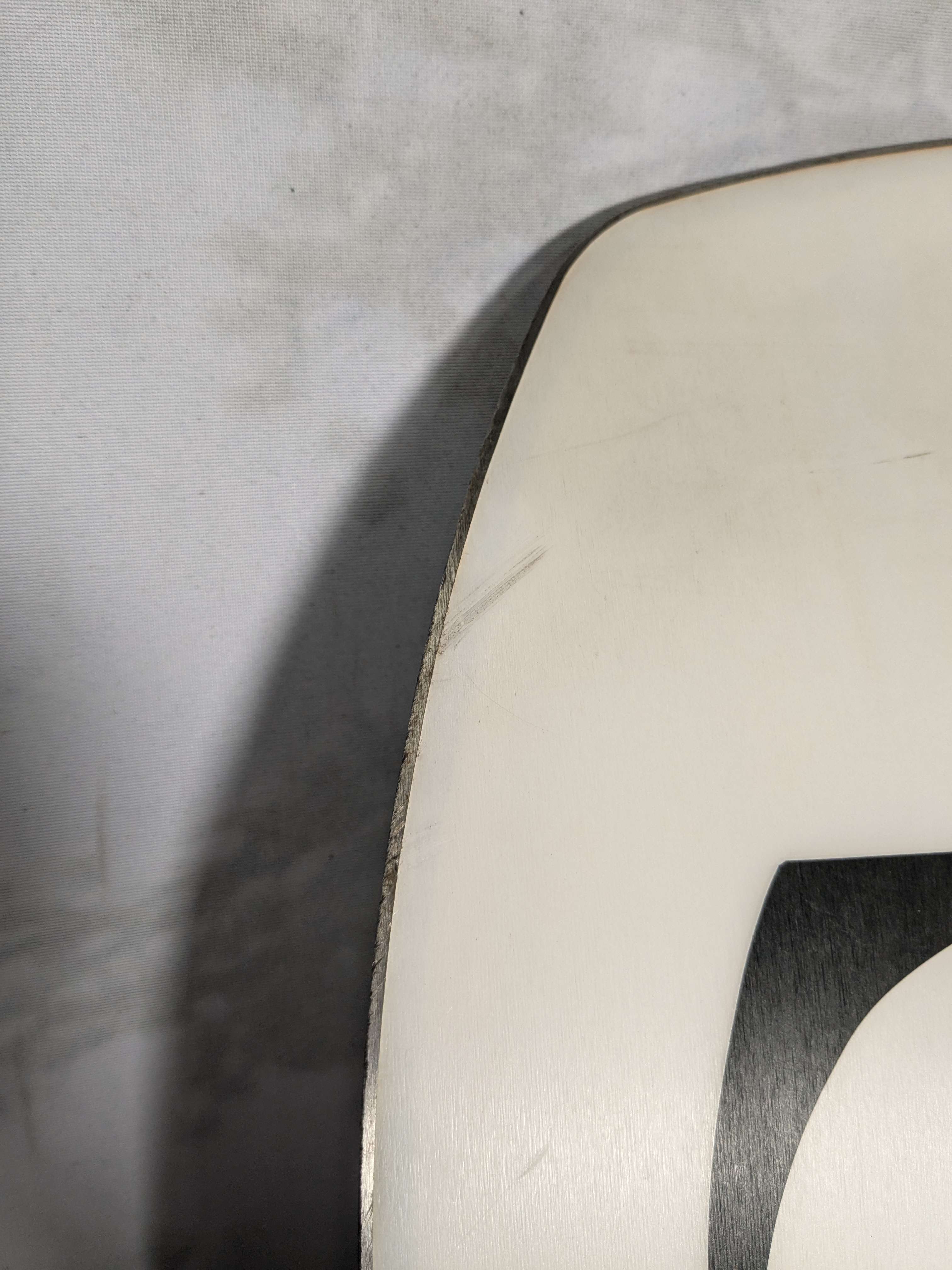 Used 2024 Salomon Assassin 153cm Snowboard