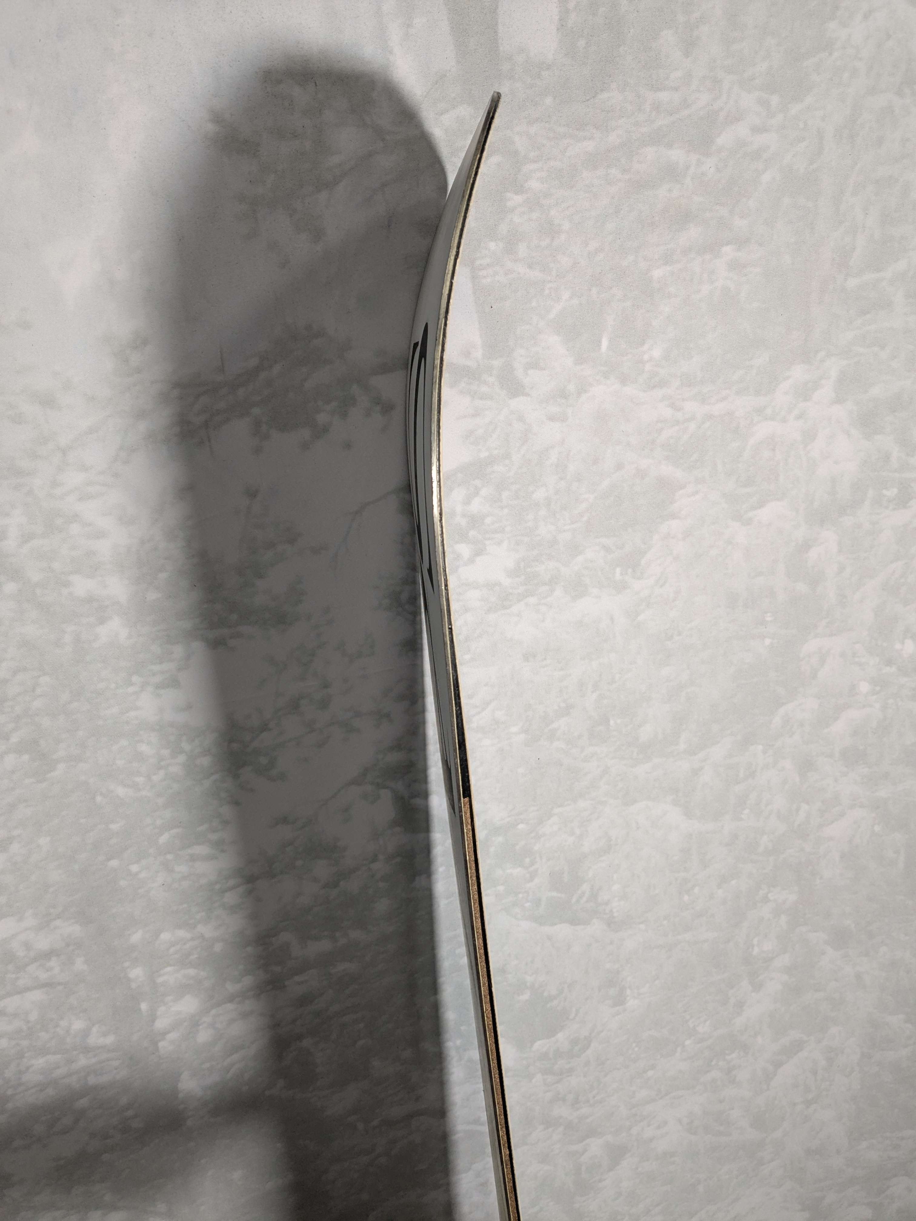 Used 2024 Salomon Assassin 153cm Snowboard
