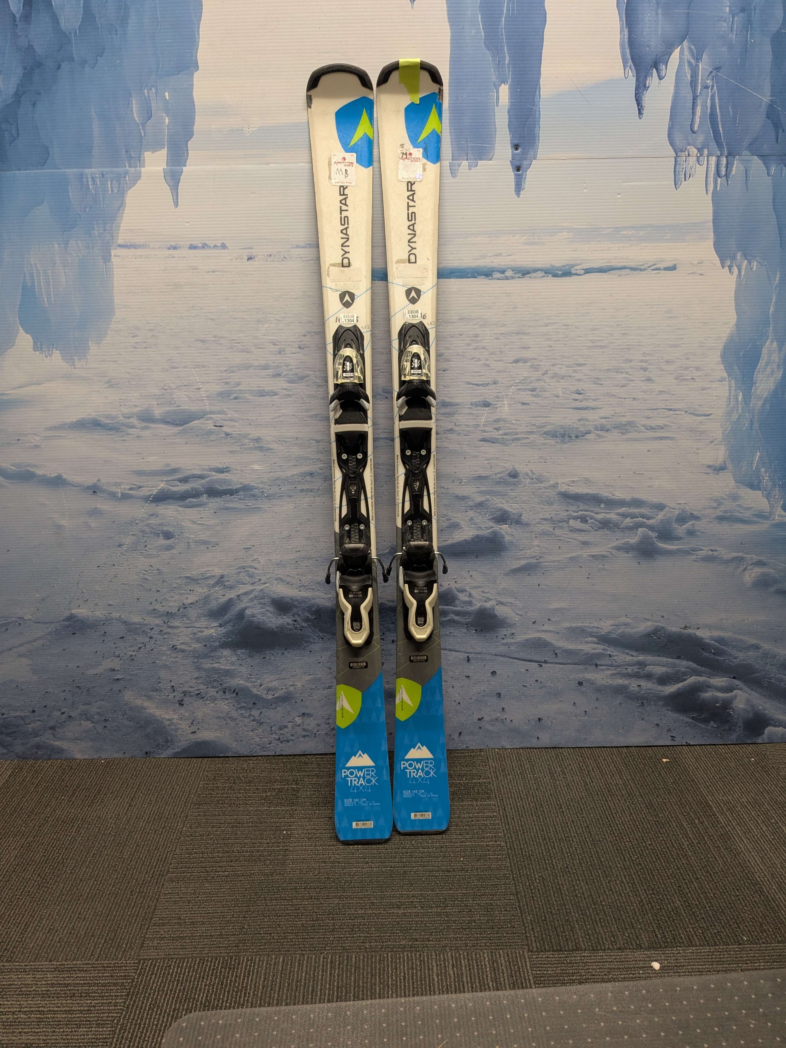 Used Dynastar Powertrack 77 142cm w/ Look Xpress 10 Adjustable Bindings