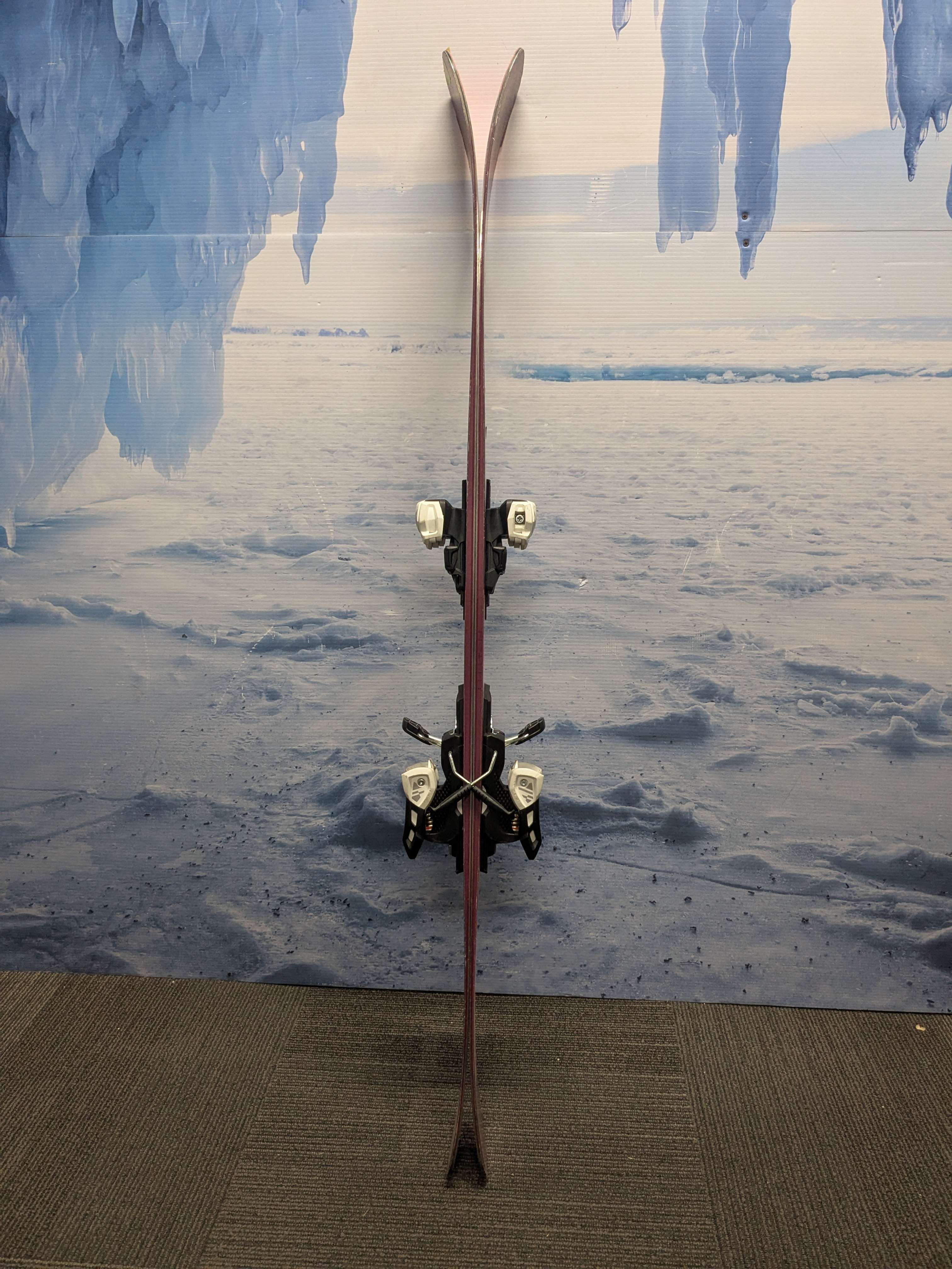 Used Elan Ripstick 94 146cm W/ Tyrolia Attack 11 Adjustable bindings