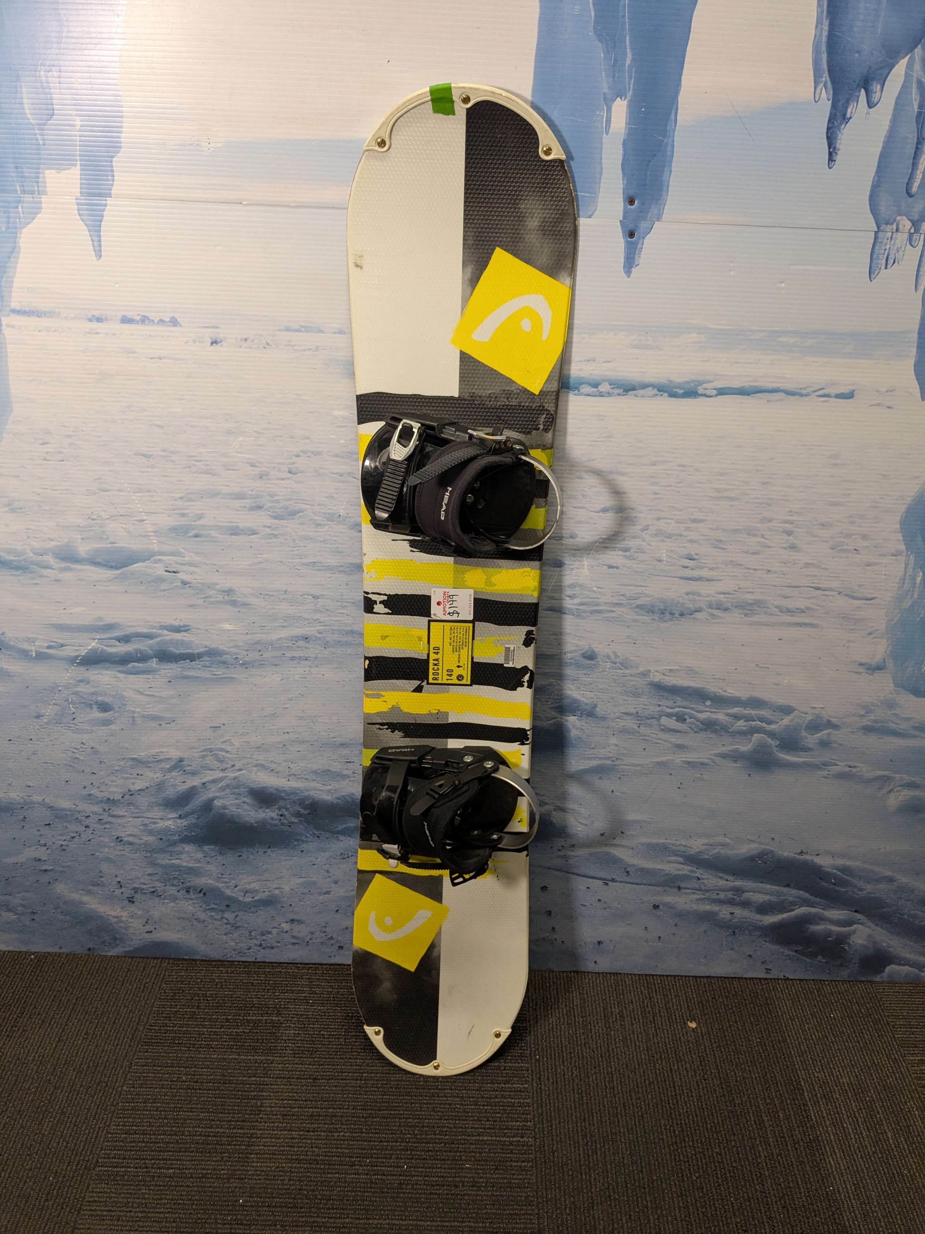 Heavily Used Head Rocka 4D 140cm Snowboard W/ Head Small Binding