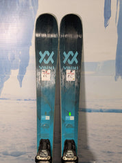 Used Ski Volkl Yumi 154cm w/ Marker Squire TCX 11 Demo Bindings