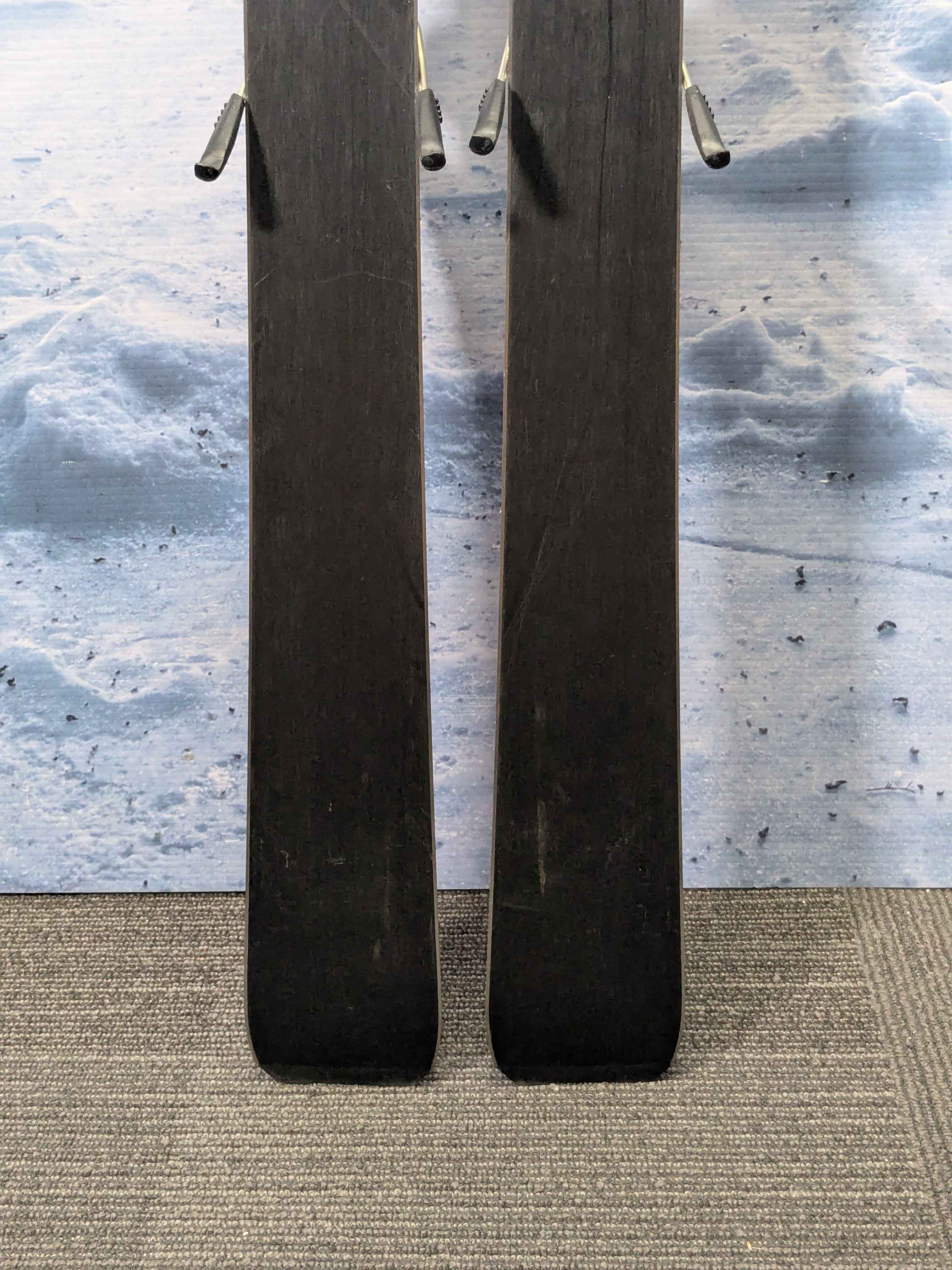 Used Elan Ripstick 86 Junior 158cm Skis w/ Tyrolla SLR 7.5 Adjustable Bindings