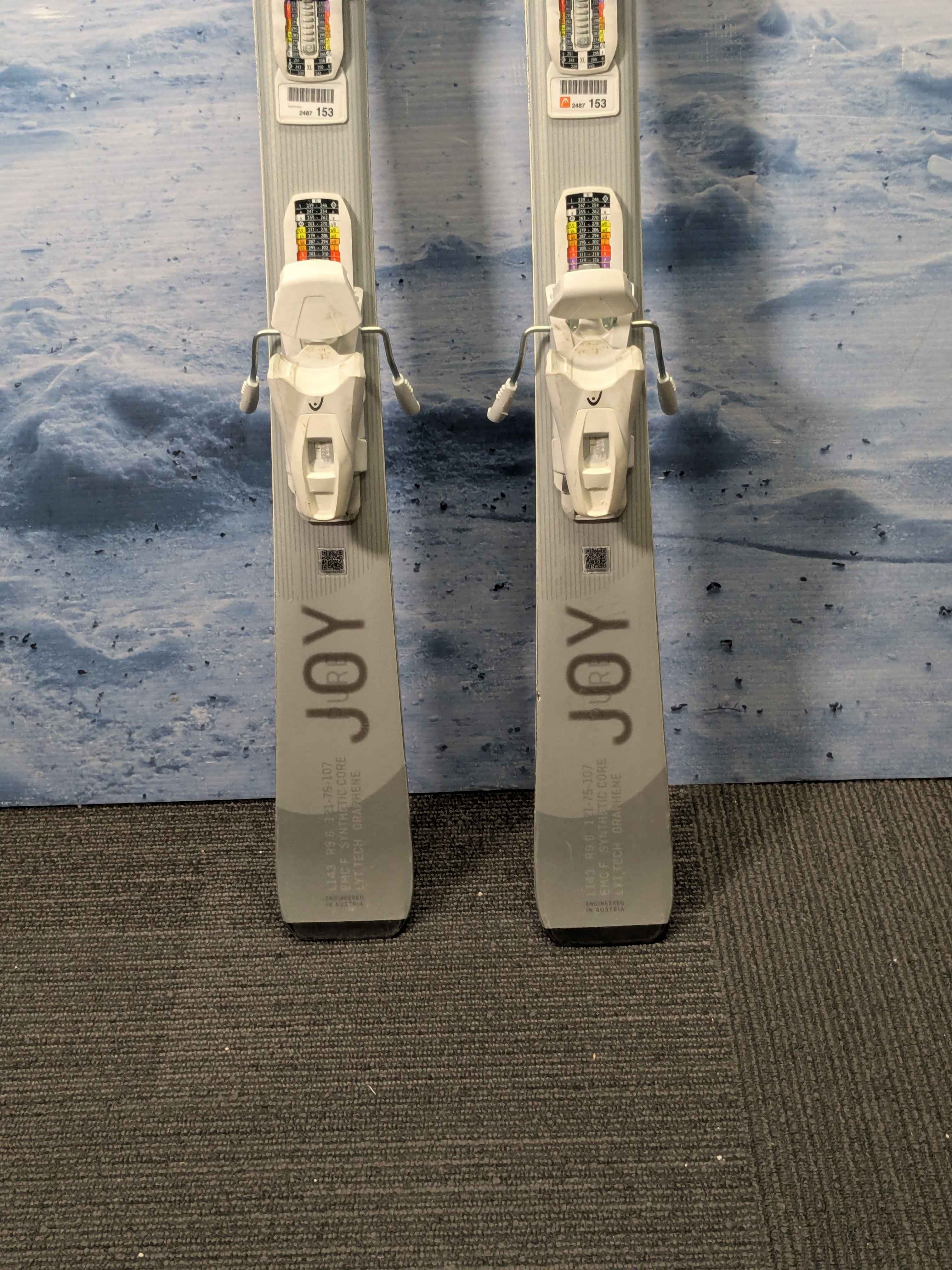 Used Head Pure Joy 143 Cm Skis w/ Tyrolia Joy 9 Demo Bindings