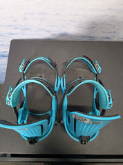 Lightly Used Union Force Small Blue Snowboard Binding