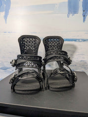 Lightly Used Salomon Highlander Large Black Snowboard Binding