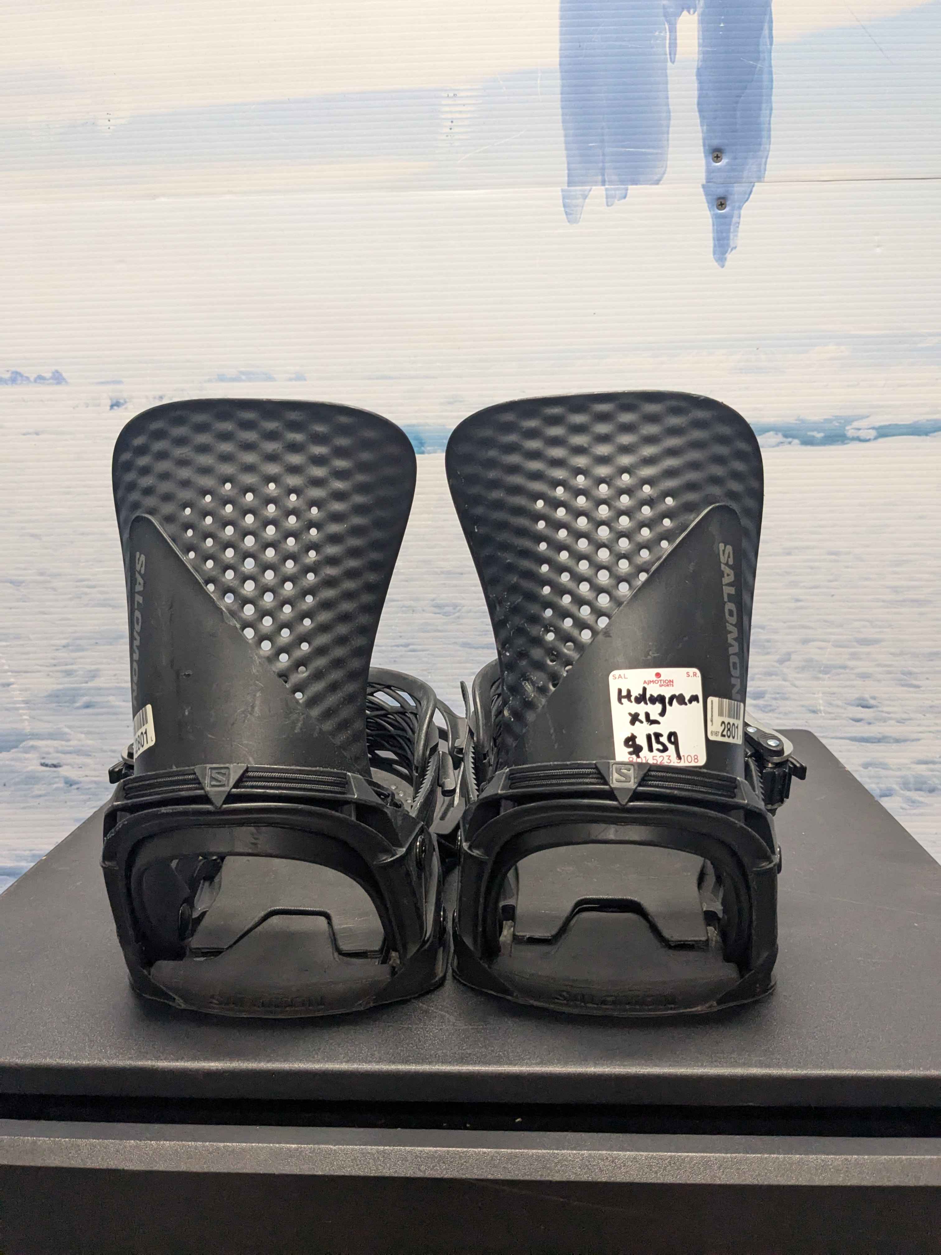 Lightly Used Salomon Hologram Extra Large Black Snowboard Binding