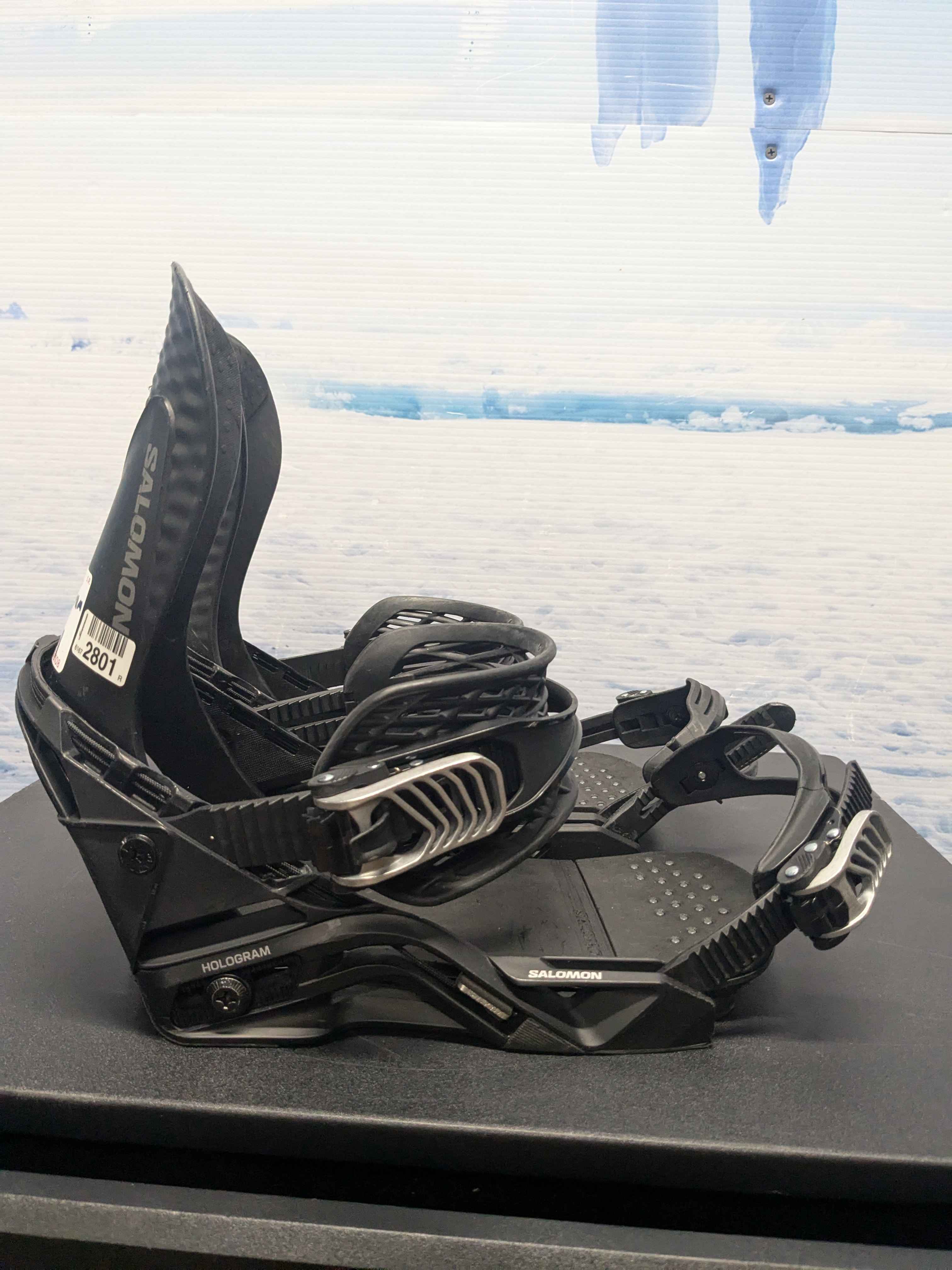 Lightly Used Salomon Hologram Extra Large Black Snowboard Binding