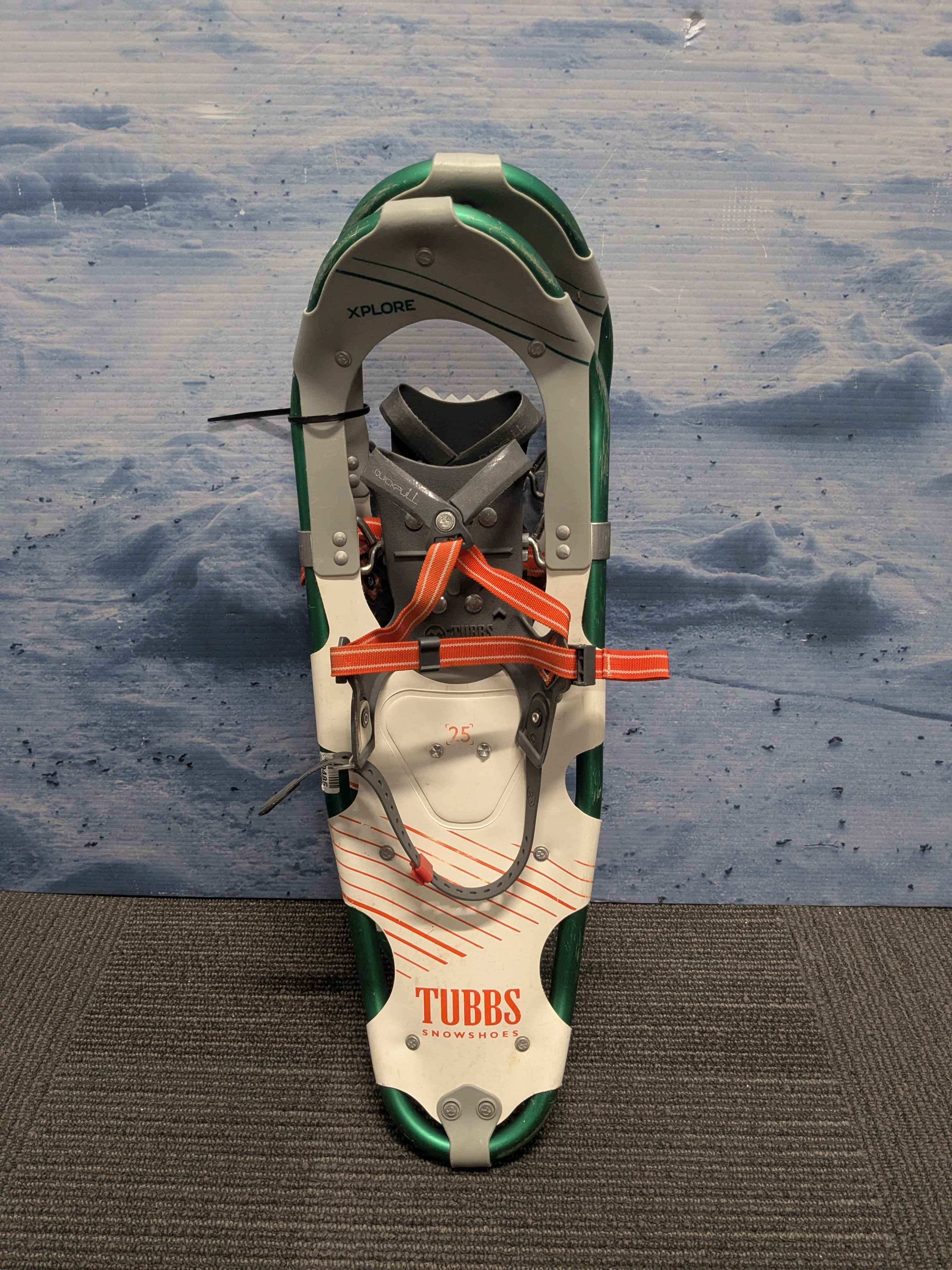 Used Tubbs XPLORE 25 Inch Snowshoes