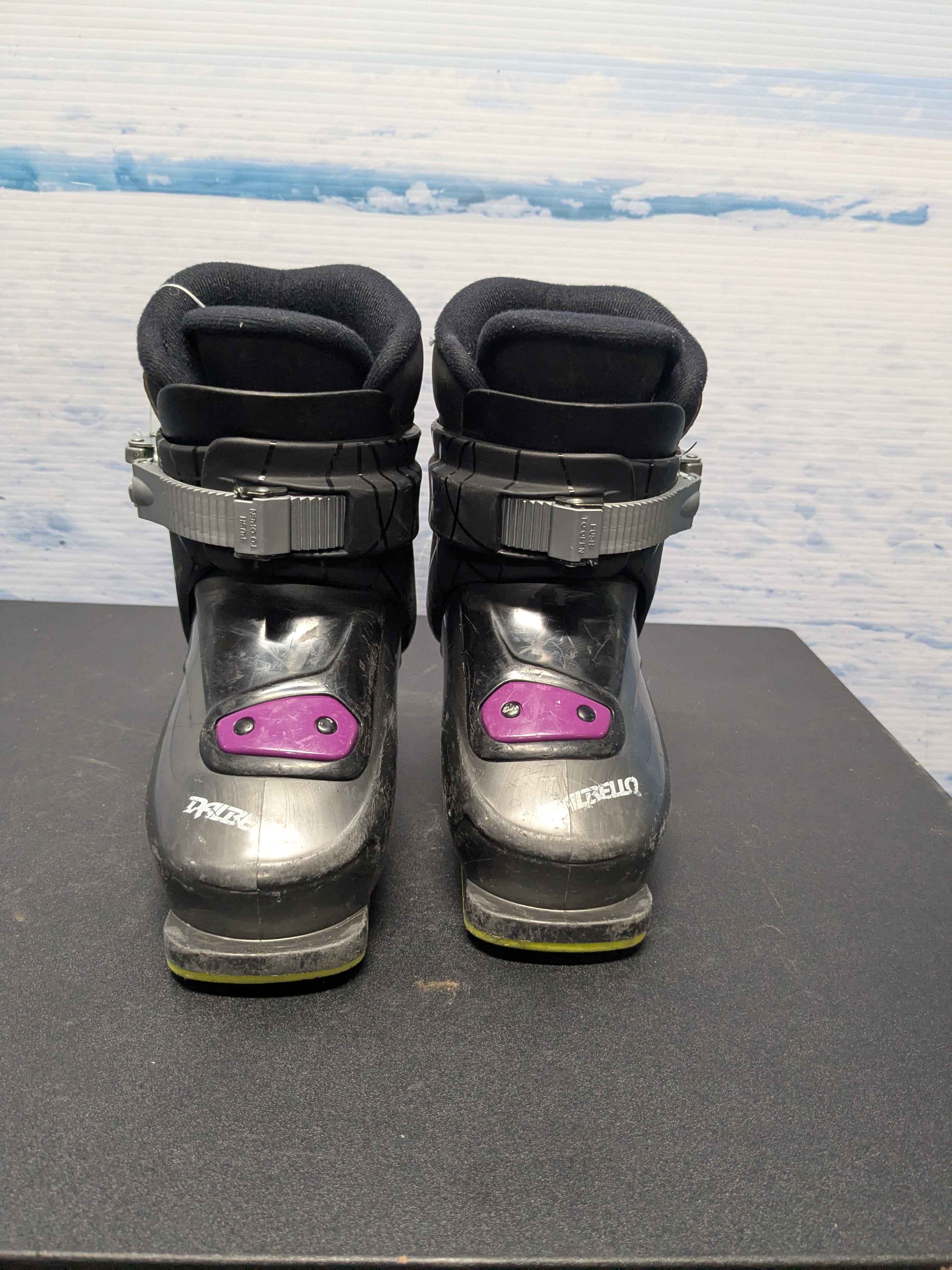 Used Dalbello Fx2 Youth Ski Boot - 17.5MP