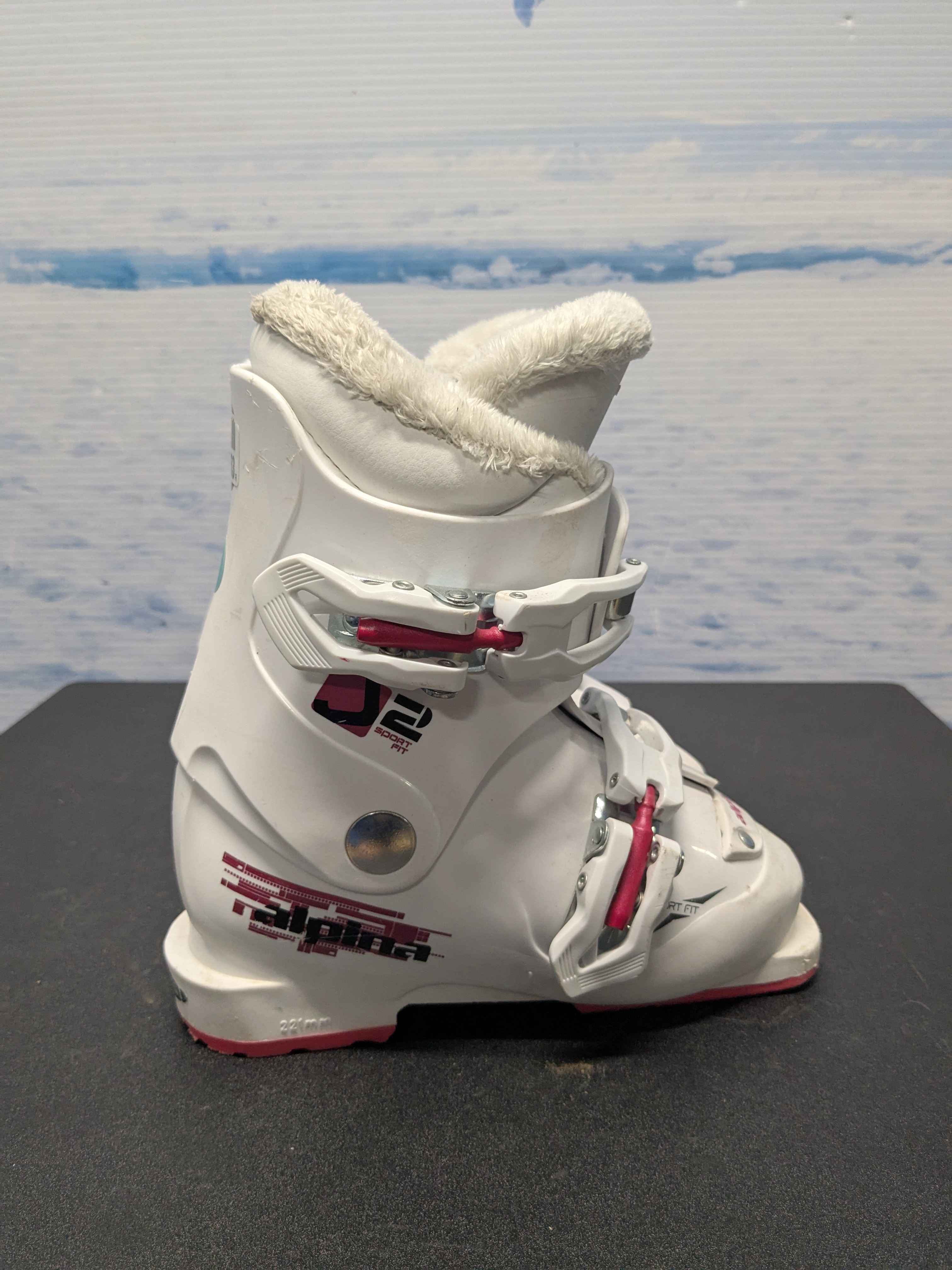 Used Alpina J2 Youth Ski Boot - 17.5MP