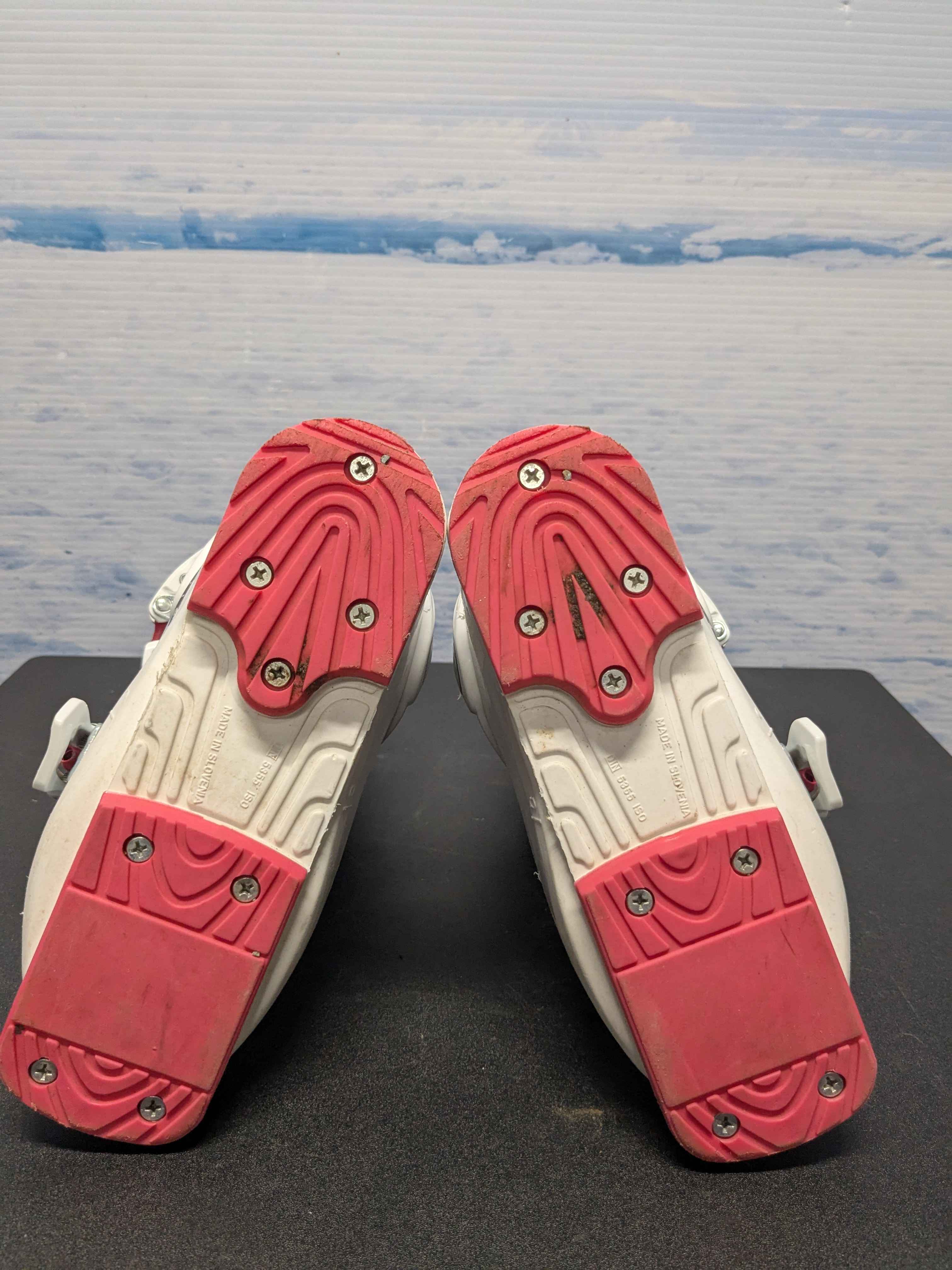 Used Alpina J2 Youth Ski Boot - 17.5MP
