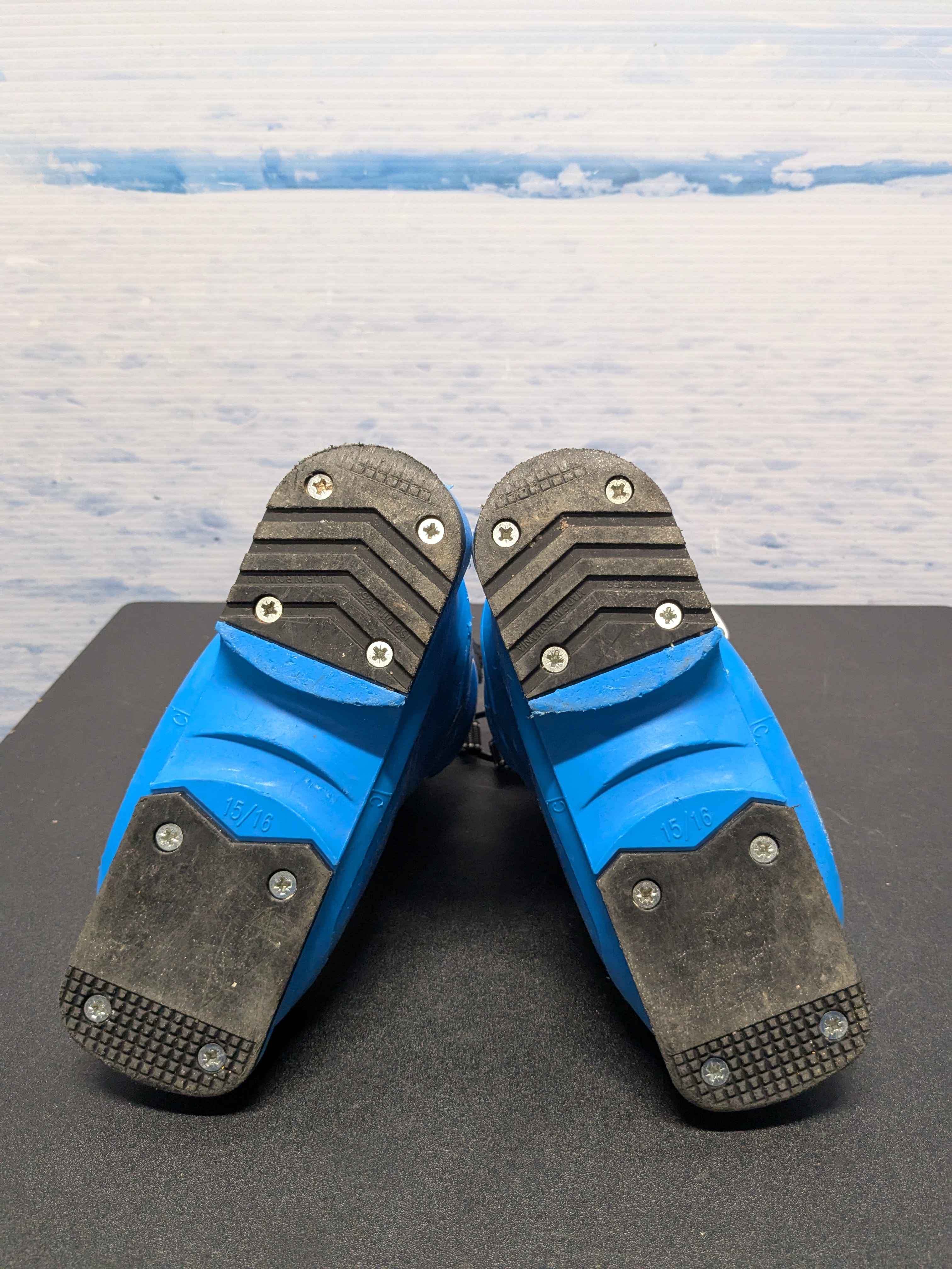Used Salomon T1 Youth Ski Boot - 15.5MP