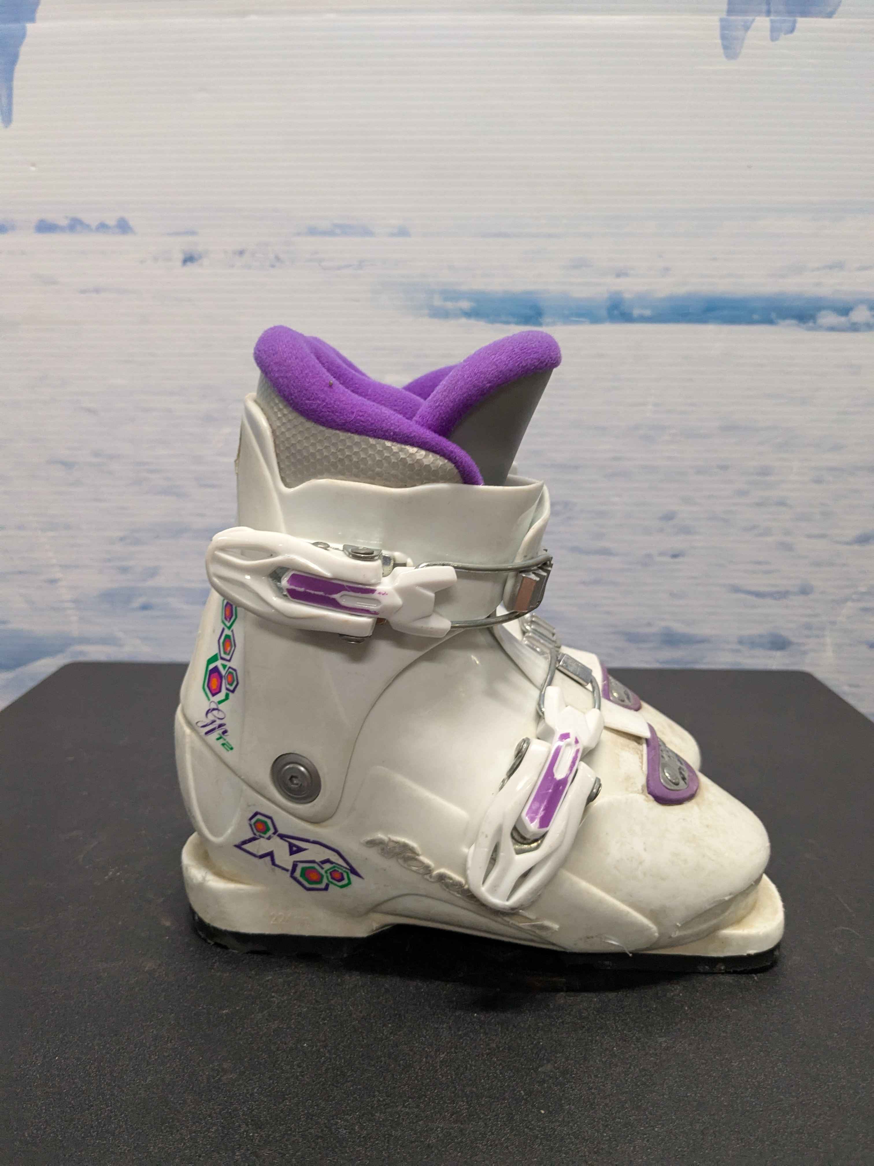 Used Nordica Gp T2 Youth Ski Boot - 18.5MP