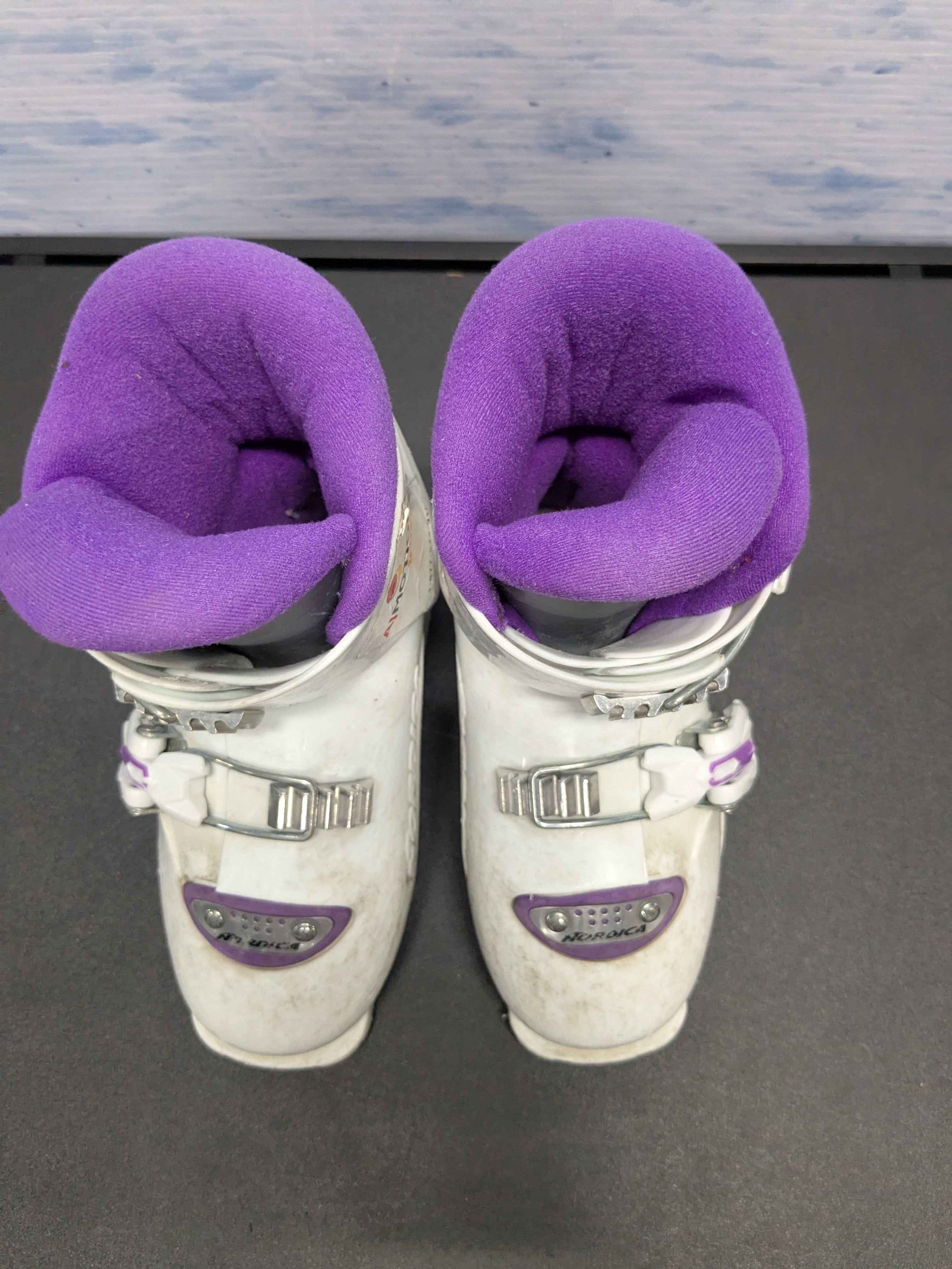 Used Nordica Gp T2 Youth Ski Boot - 18.5MP