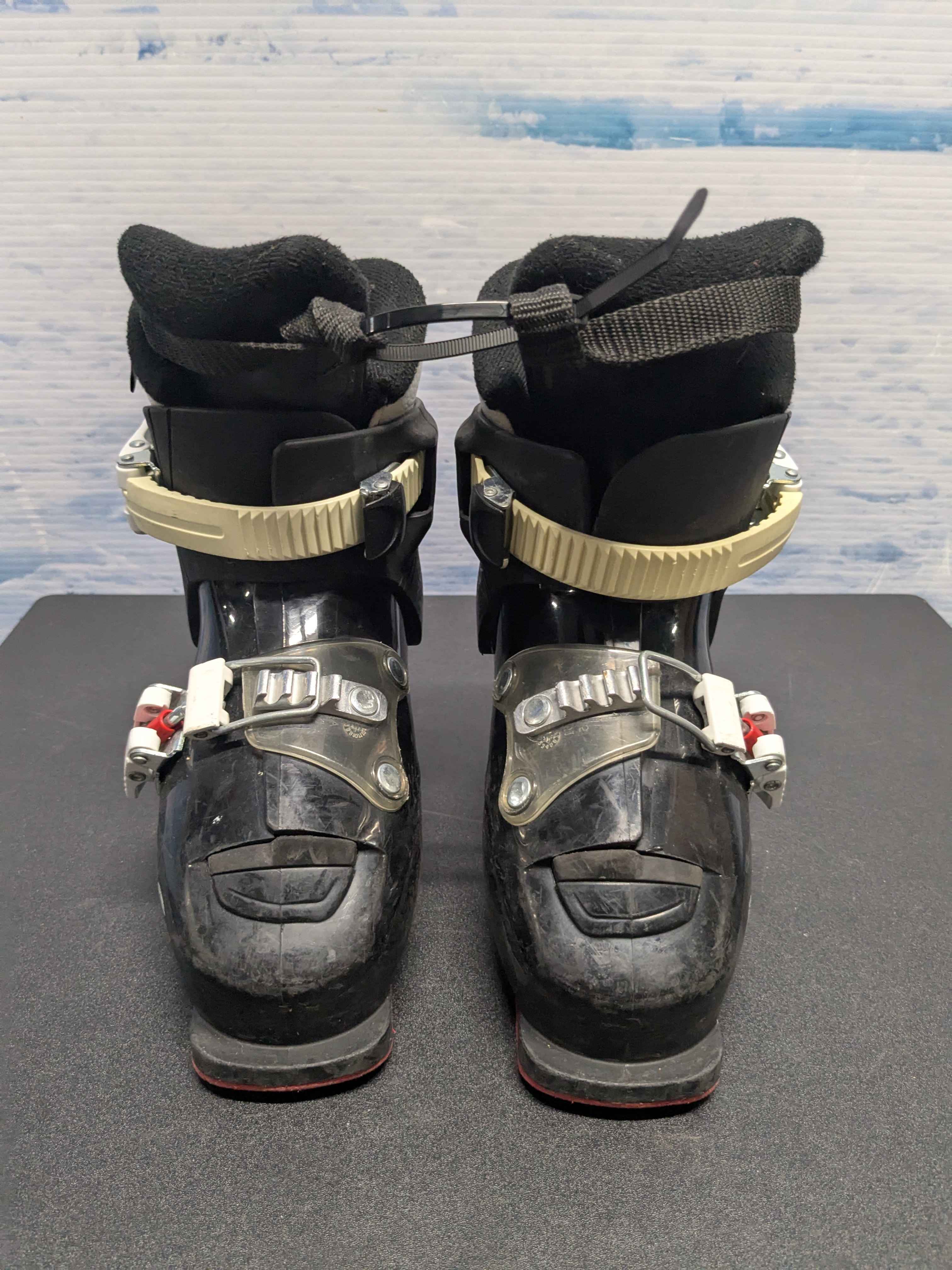 Used Atomic Waymaker JR 2 18.5 Ski Boot