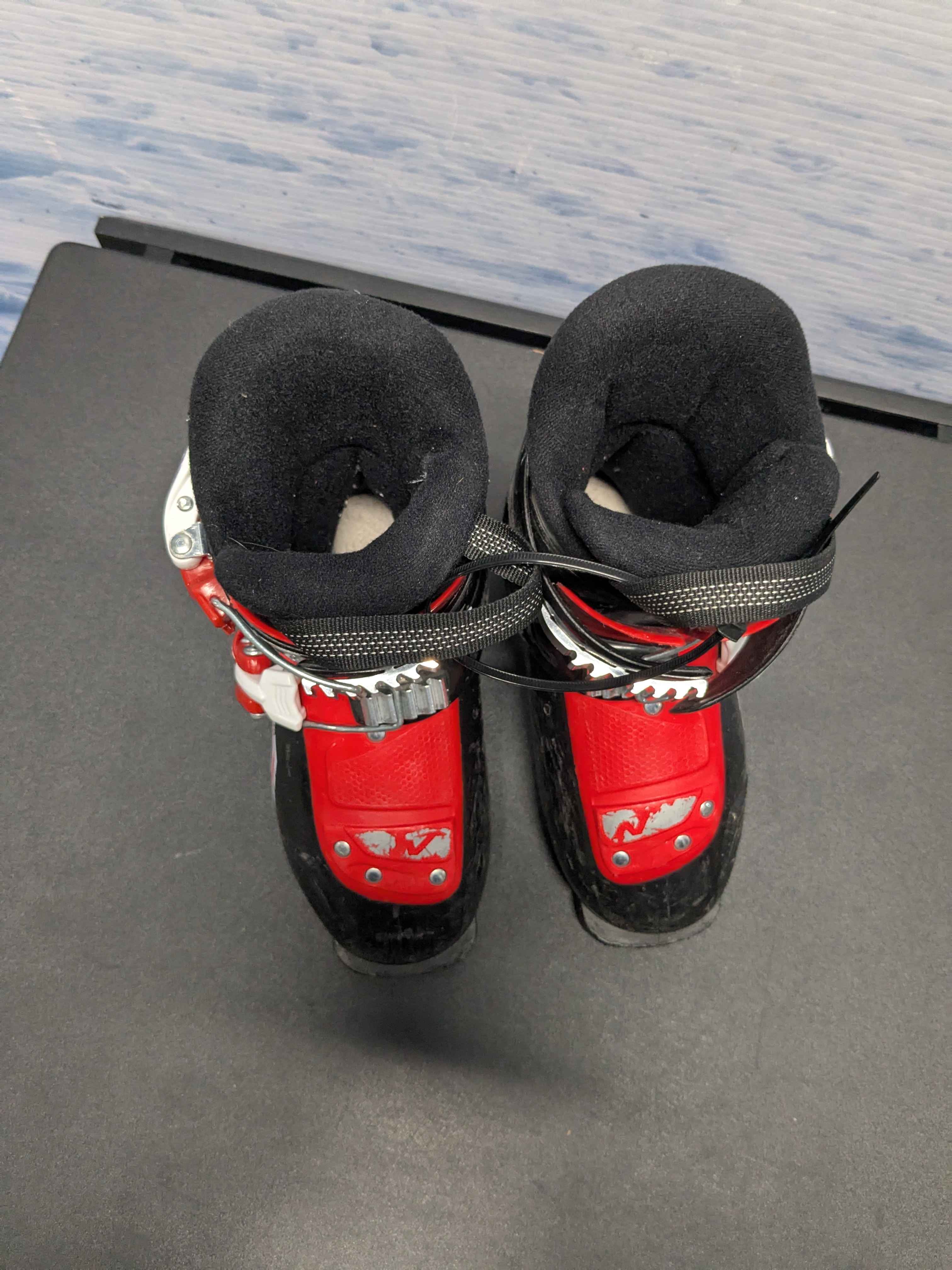 USED Nordica Team 2 Firearrow 19.5 Ski Boots