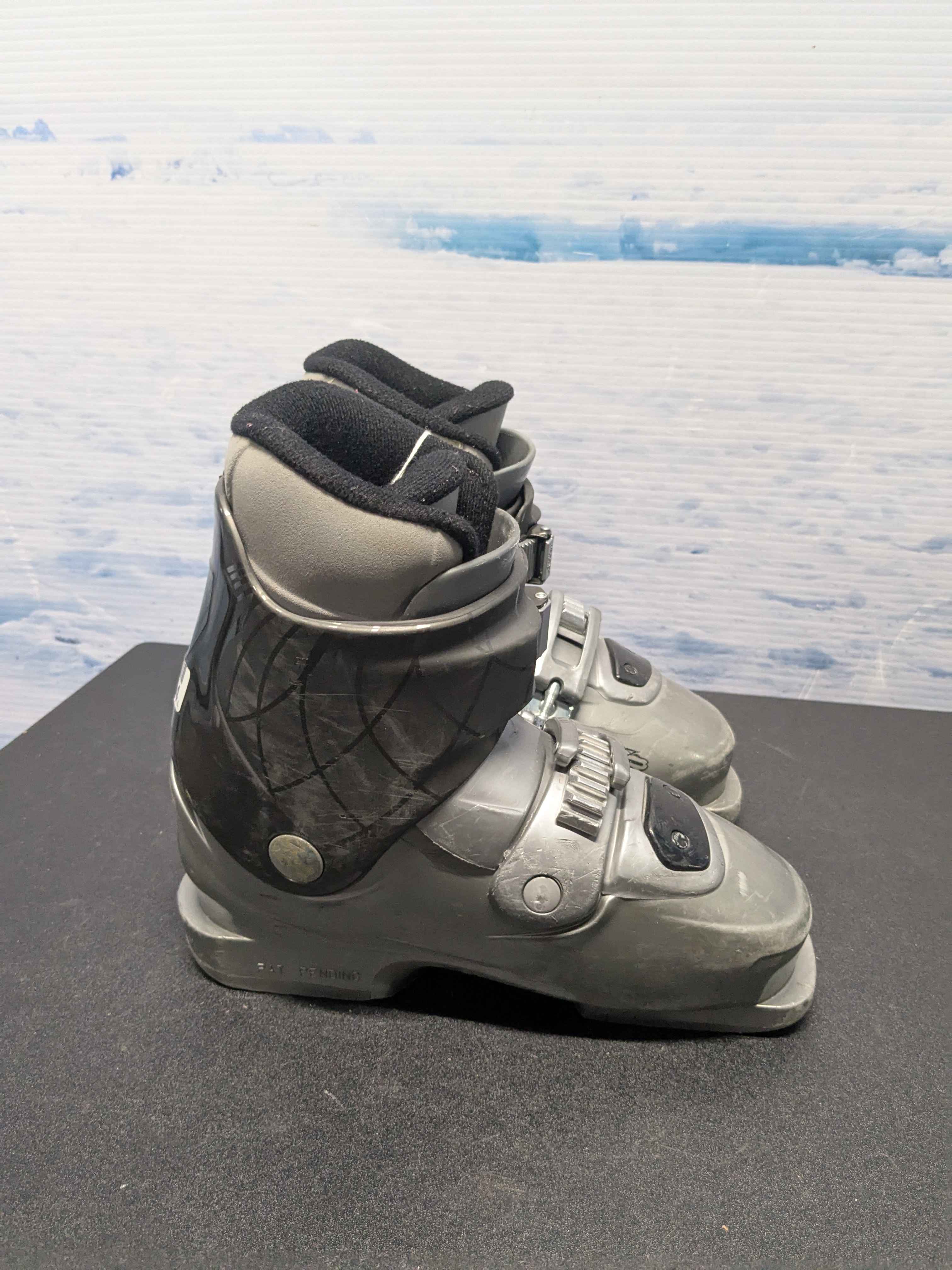 Used Dalbello FXR Youth Ski Boot - 20.5MP