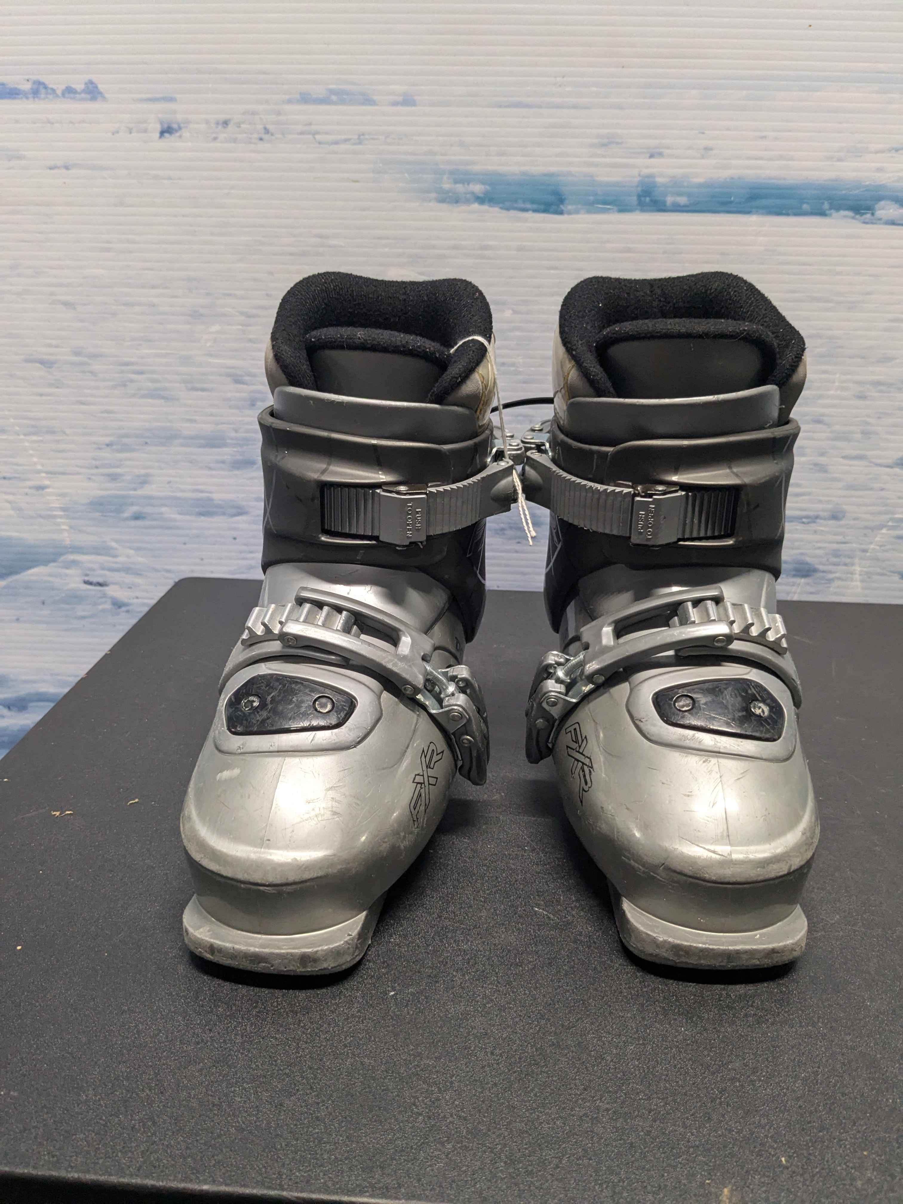 Used Dalbello FXR Youth Ski Boot - 20.5MP