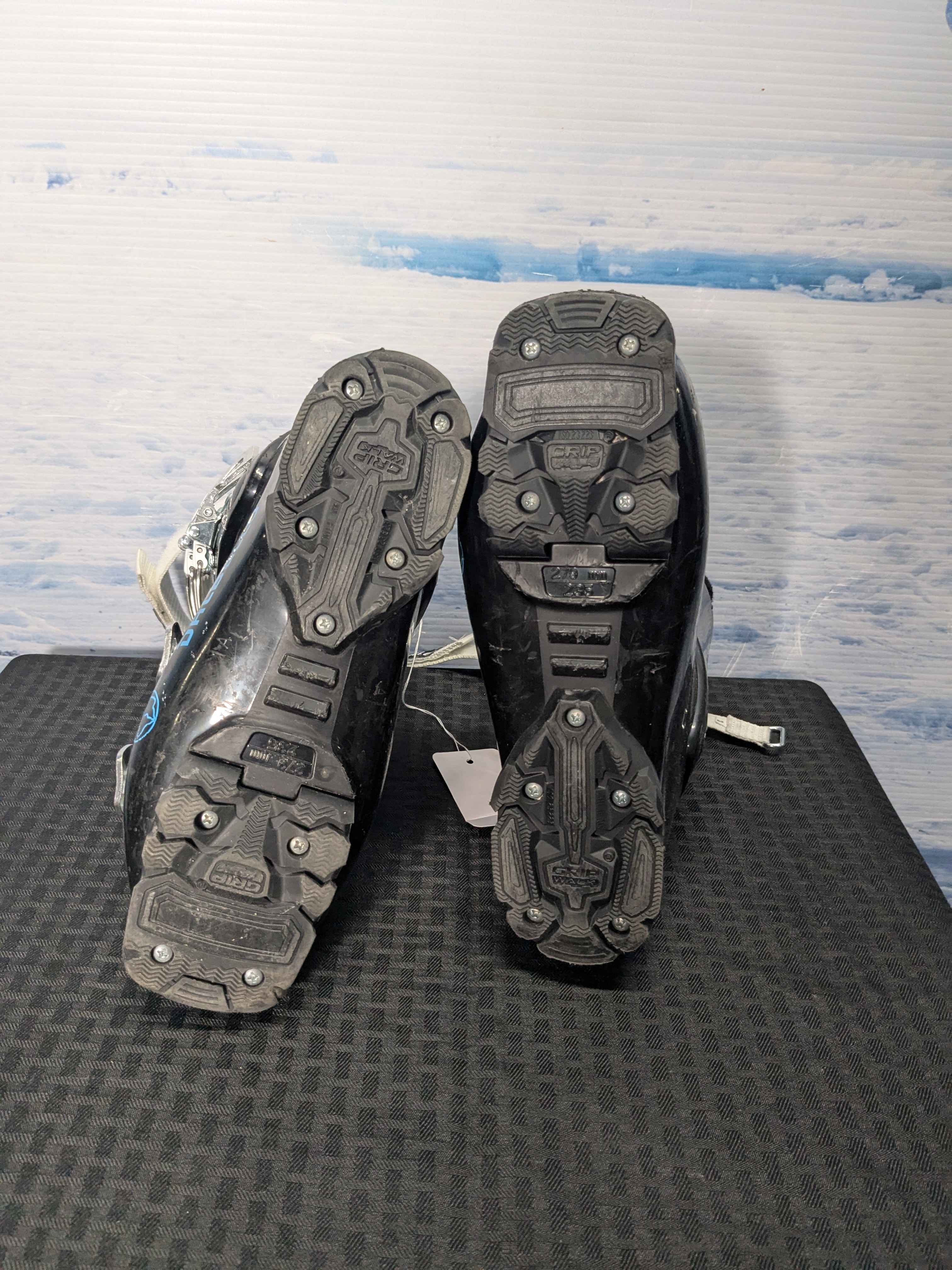 Like-New 2023 Dalbello GRIPWALK Gaia Green 4 Kids Ski Boot - 23.5MP