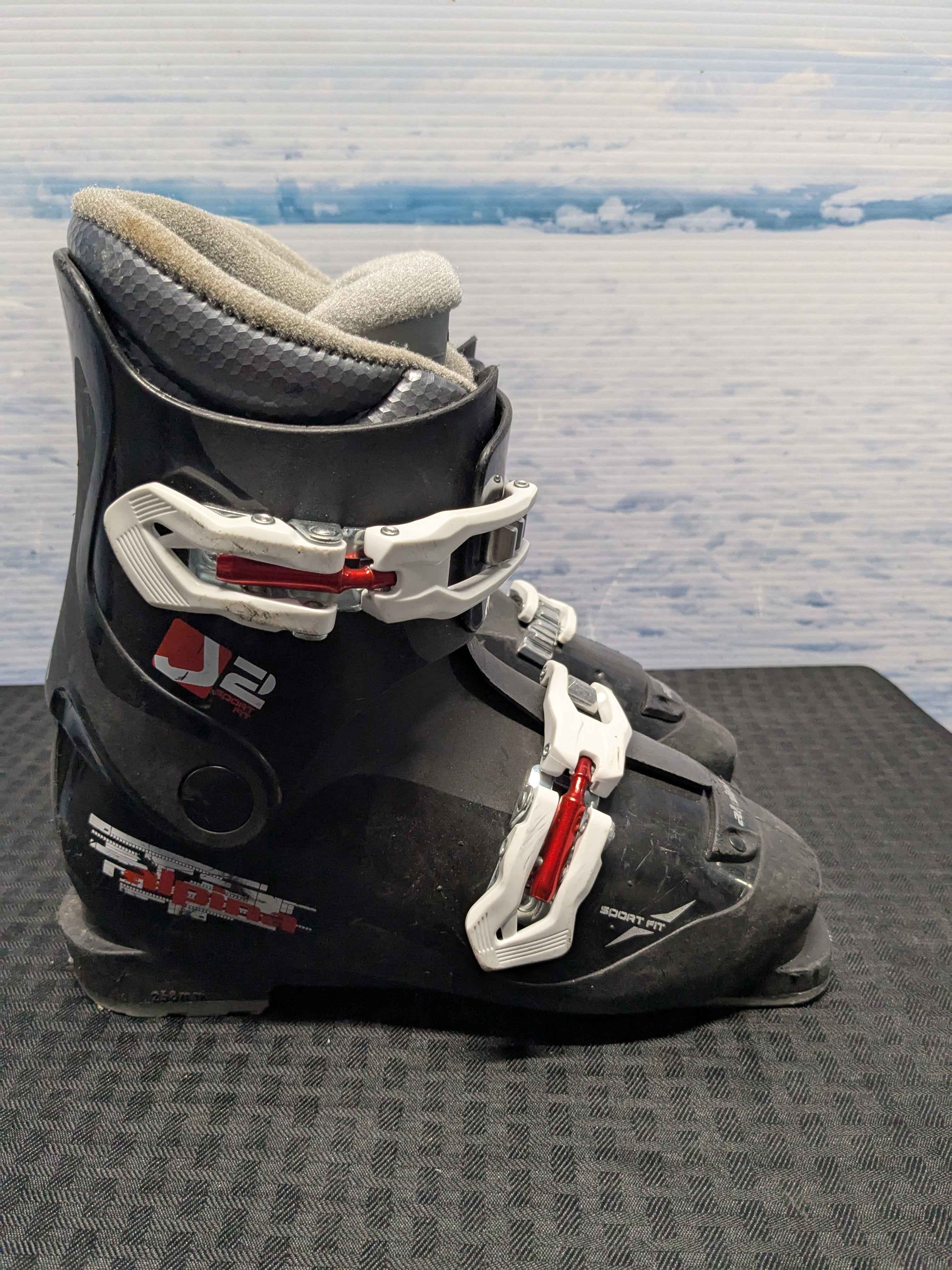 Used Alpina J2 21.5 Jr Ski Boot