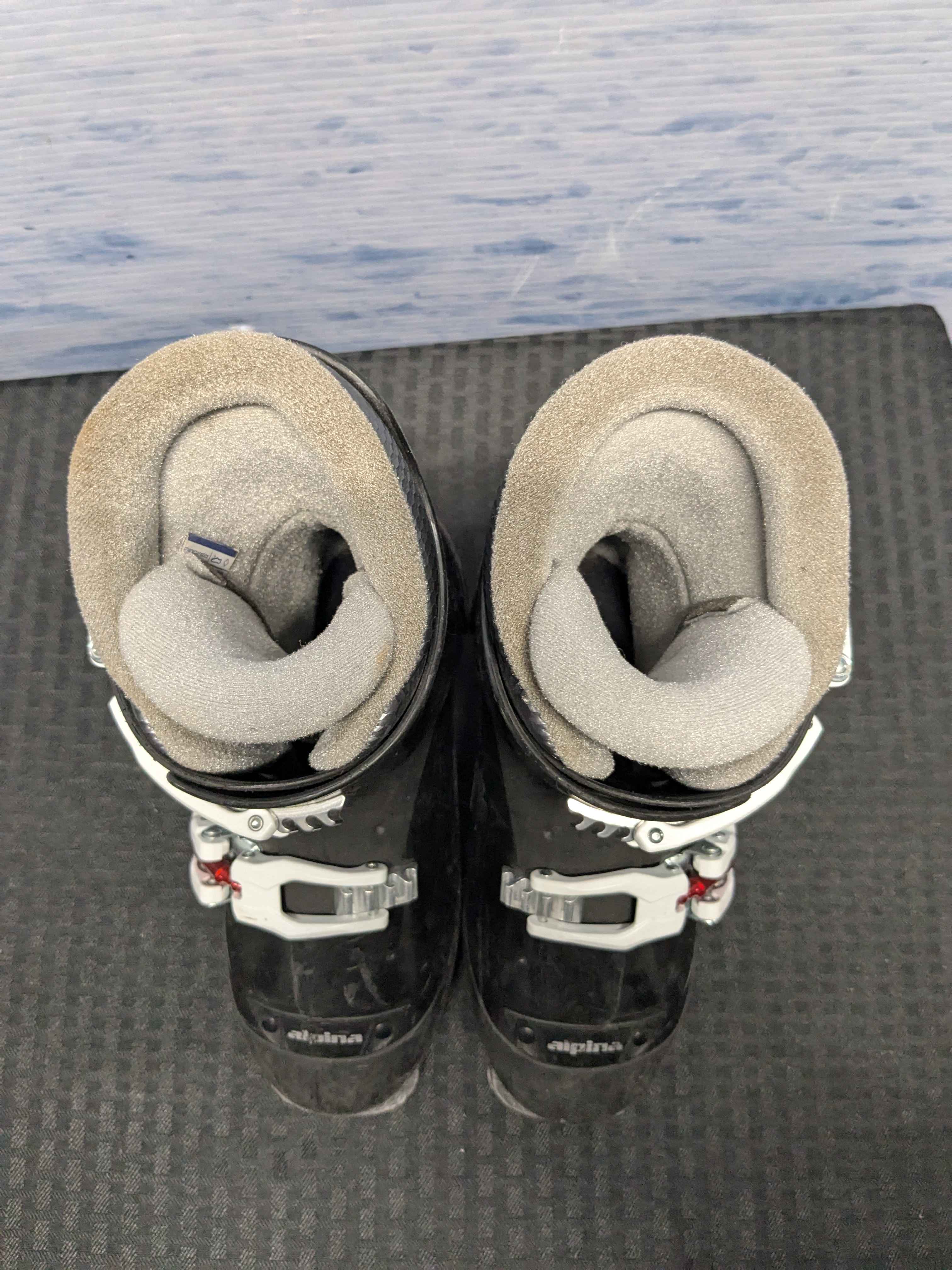 Used Alpina J2 21.5 Jr Ski Boot