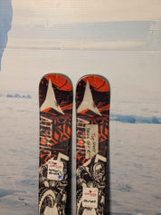 Heavily Used Atomic Punx Youth Ski w/ Tyrolia Lrx 4.5 Demo Bindings - 120CM