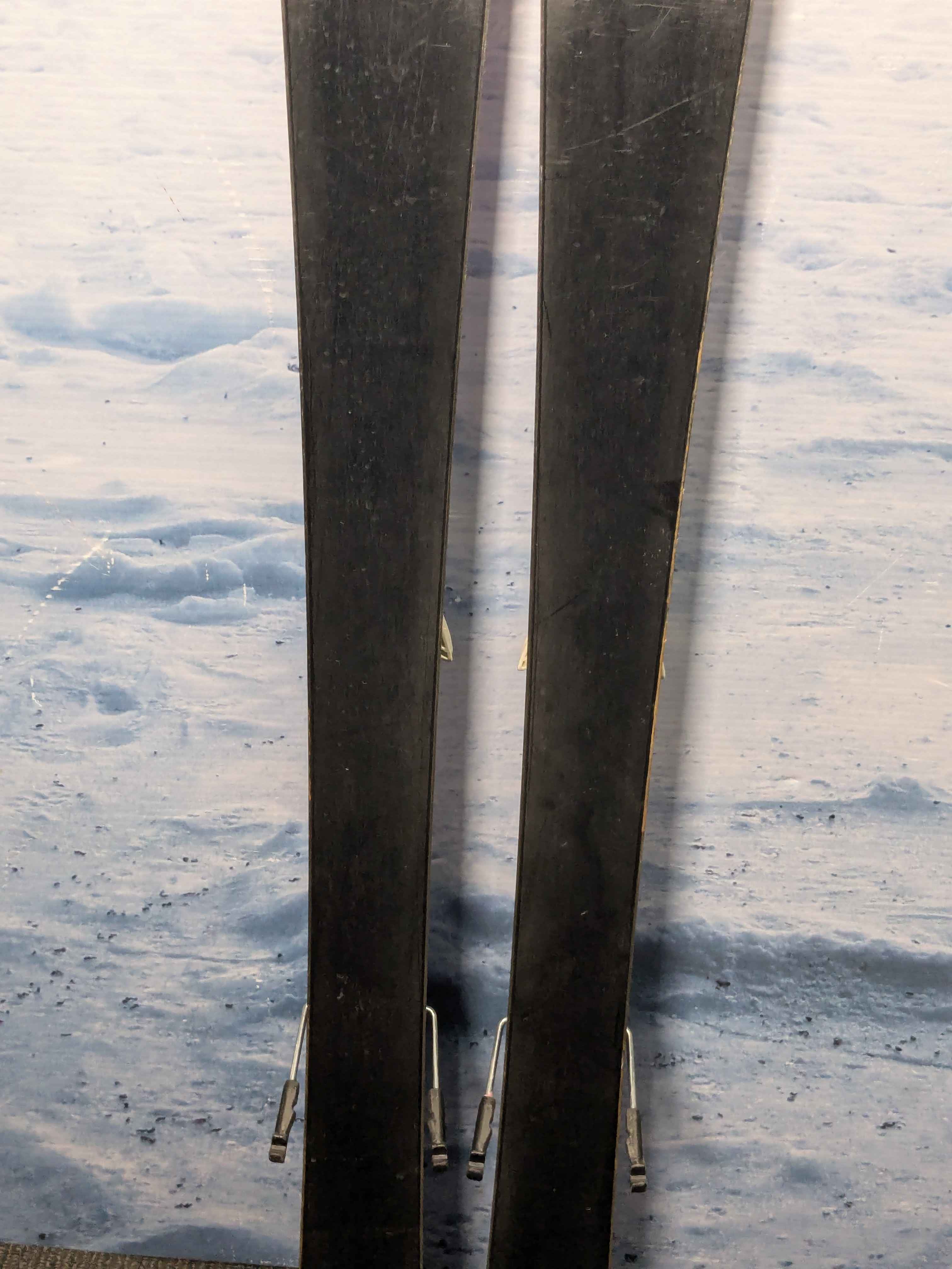 Used Atomic Vantage Girl Bend X Jr Ski 120cm w/ Atomic XTE 4.5 Demo Bindings