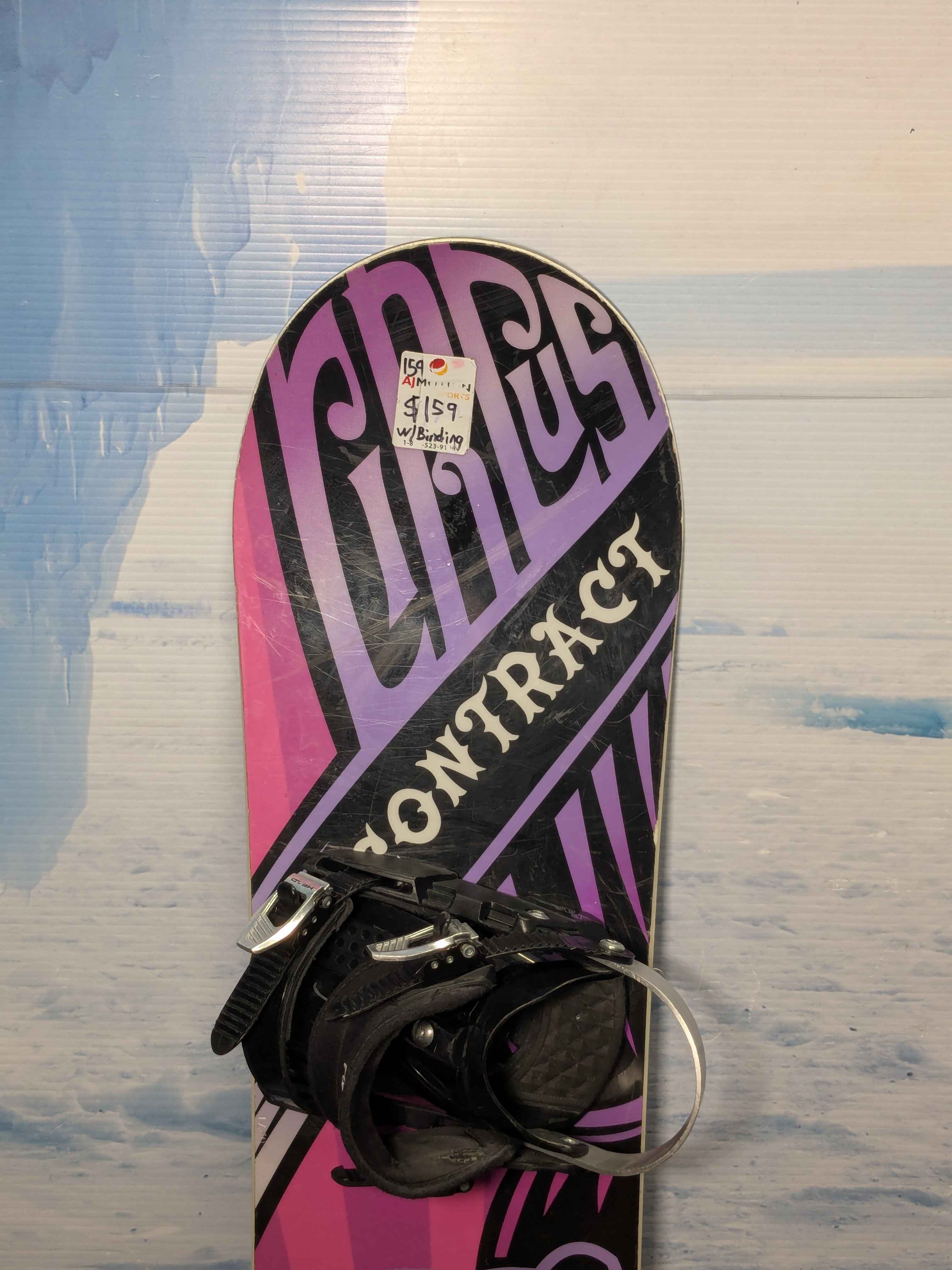 Used Contract Circus 135cm Snowboard W/ Small Head Binding