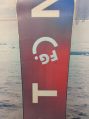 Used 2025 Burton Feel Good 146cm Snowboard