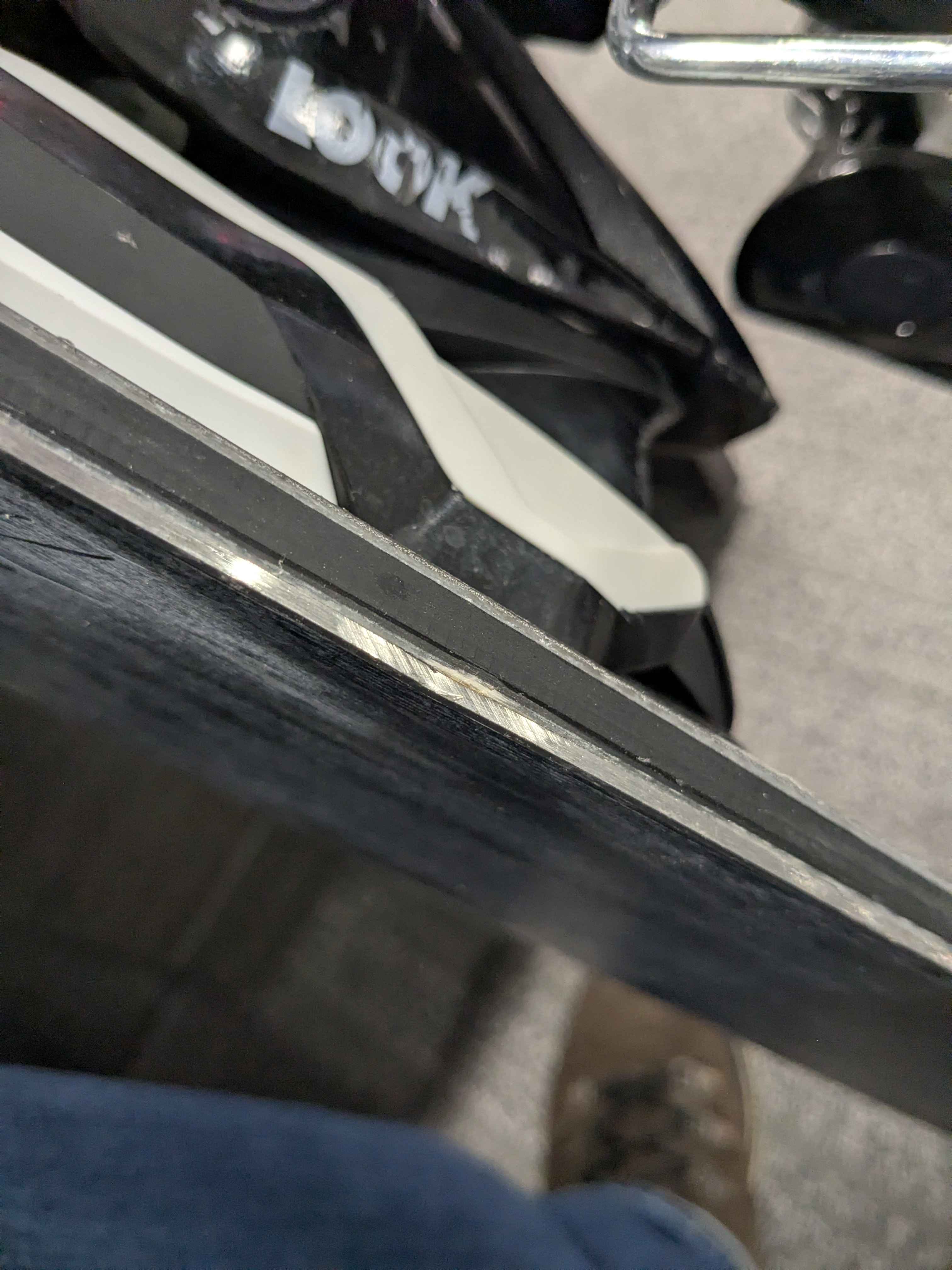 Heavily Used Rossignol Sender 104 Ti Ski w/ Look Nx12 Demo Bindings - 164CM