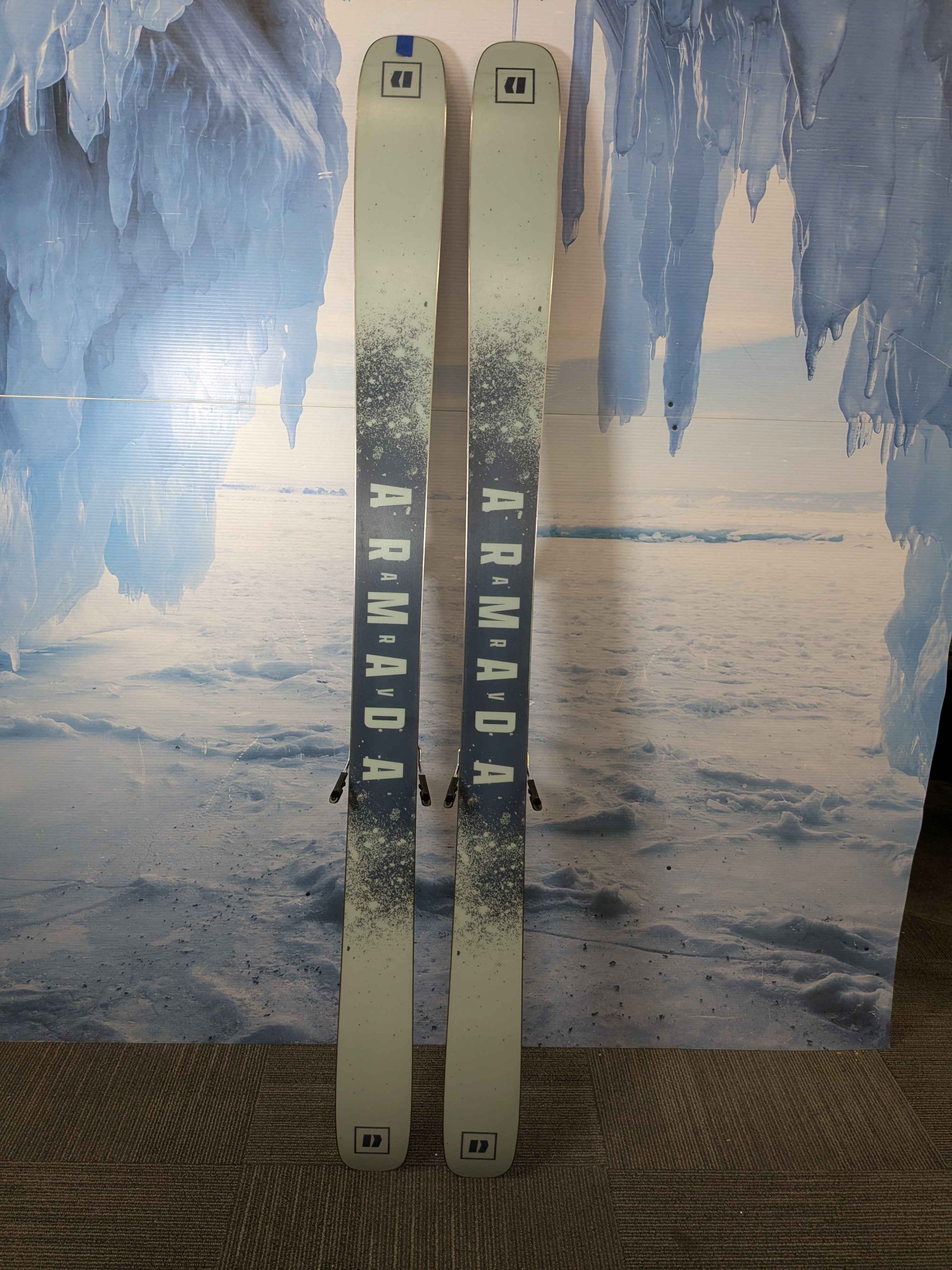 Armada ARV 106 180cm Skis w/ ATOMIC NR Strive 13 GW Demo Binding - Lightly Used (2026)