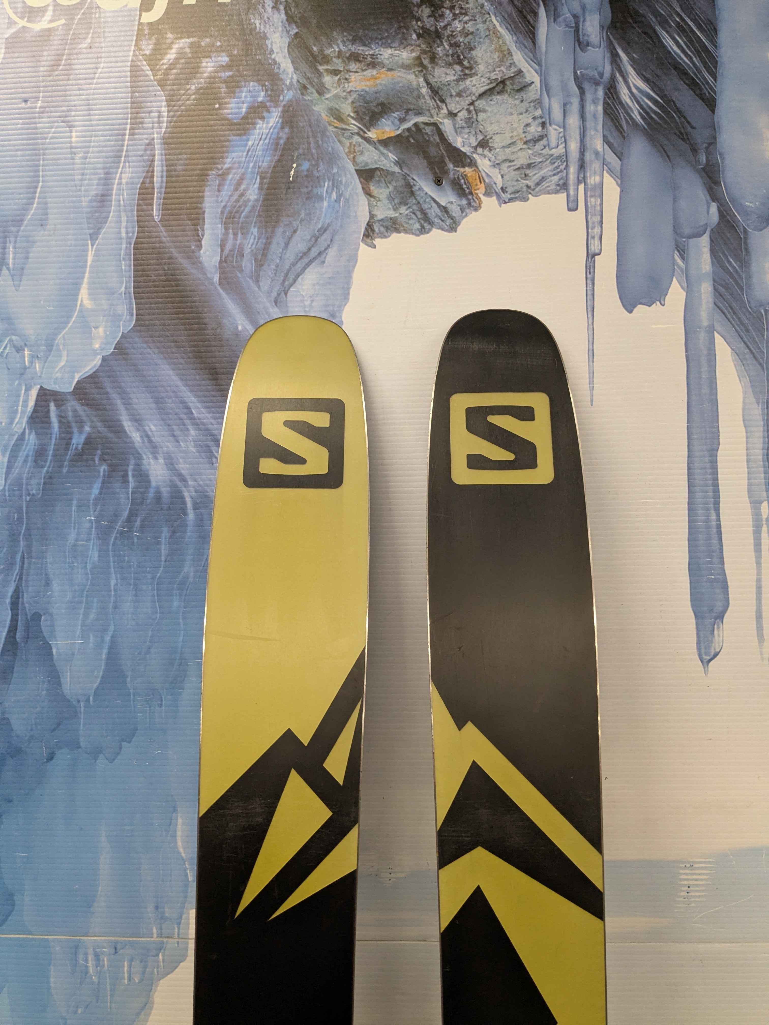 Used Salomon QST 118 185cm Ski w/ Salomon Warden 13 Demo Bindings - 19/20