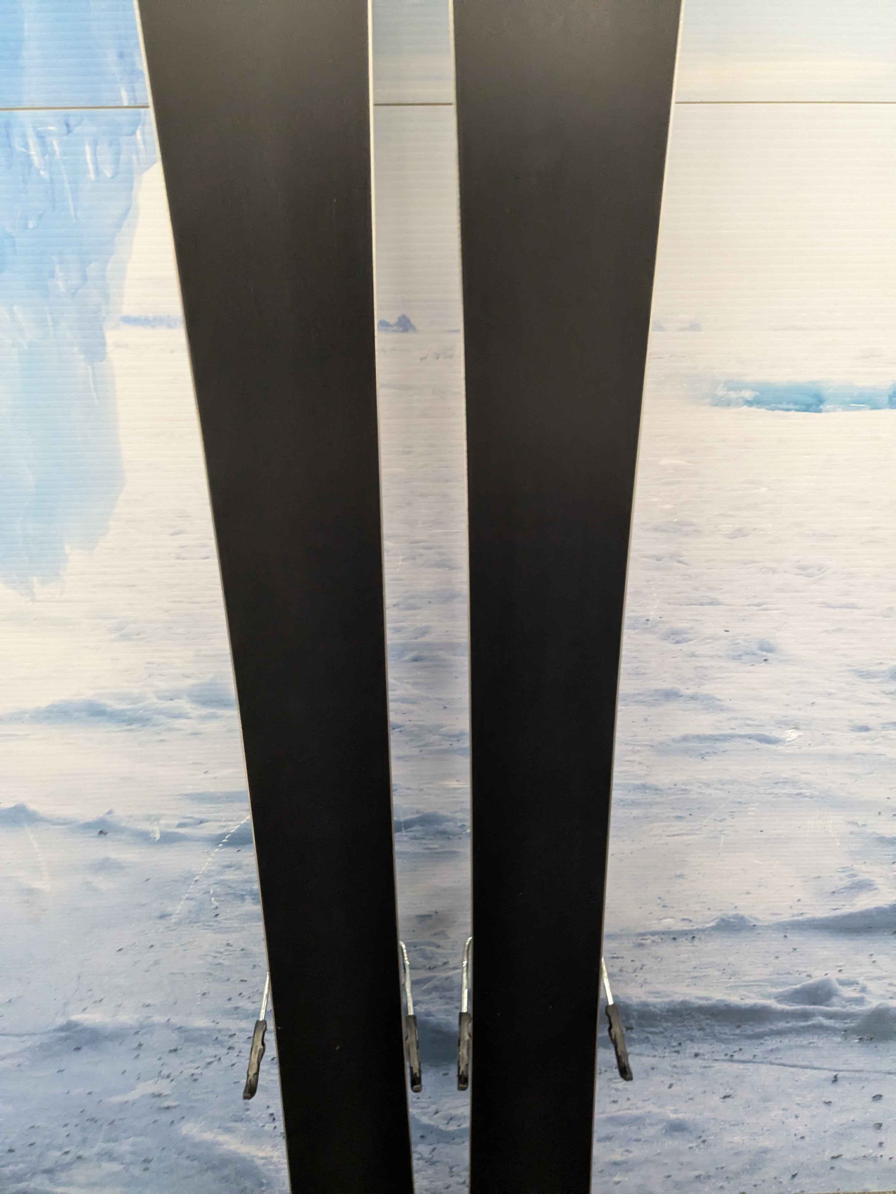 Used Atomic Maven 103 CTI 170cm Skis w/ SALOMON Strive 11 GW Demo Binding - Used (2025)
