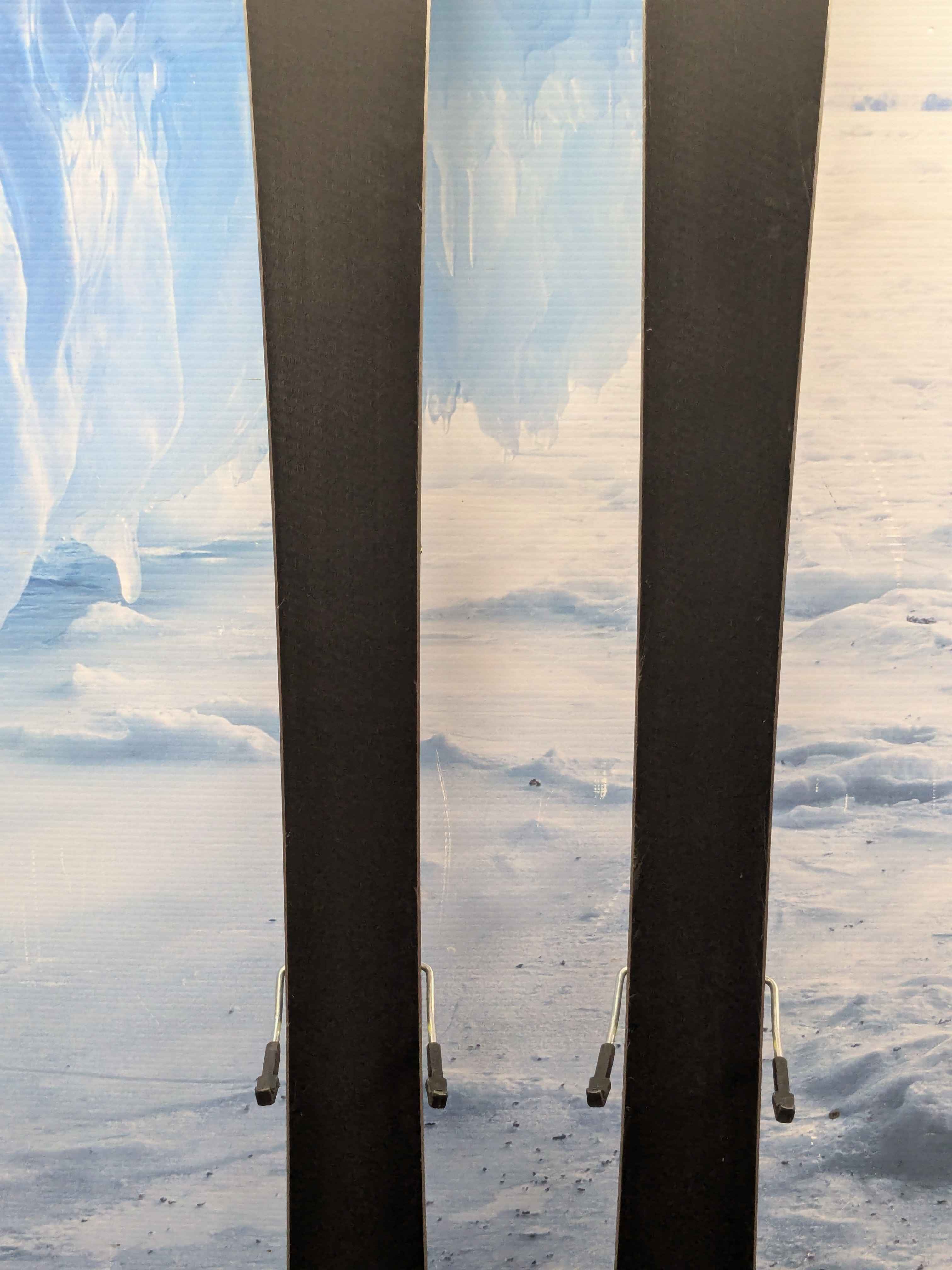 Used Rossignol 82 Basalt Ski - 160CM W/ Look NX 12 Demo Binding