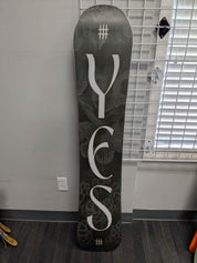 YES Hel Yes 149cm Snowboard - Used (2026)