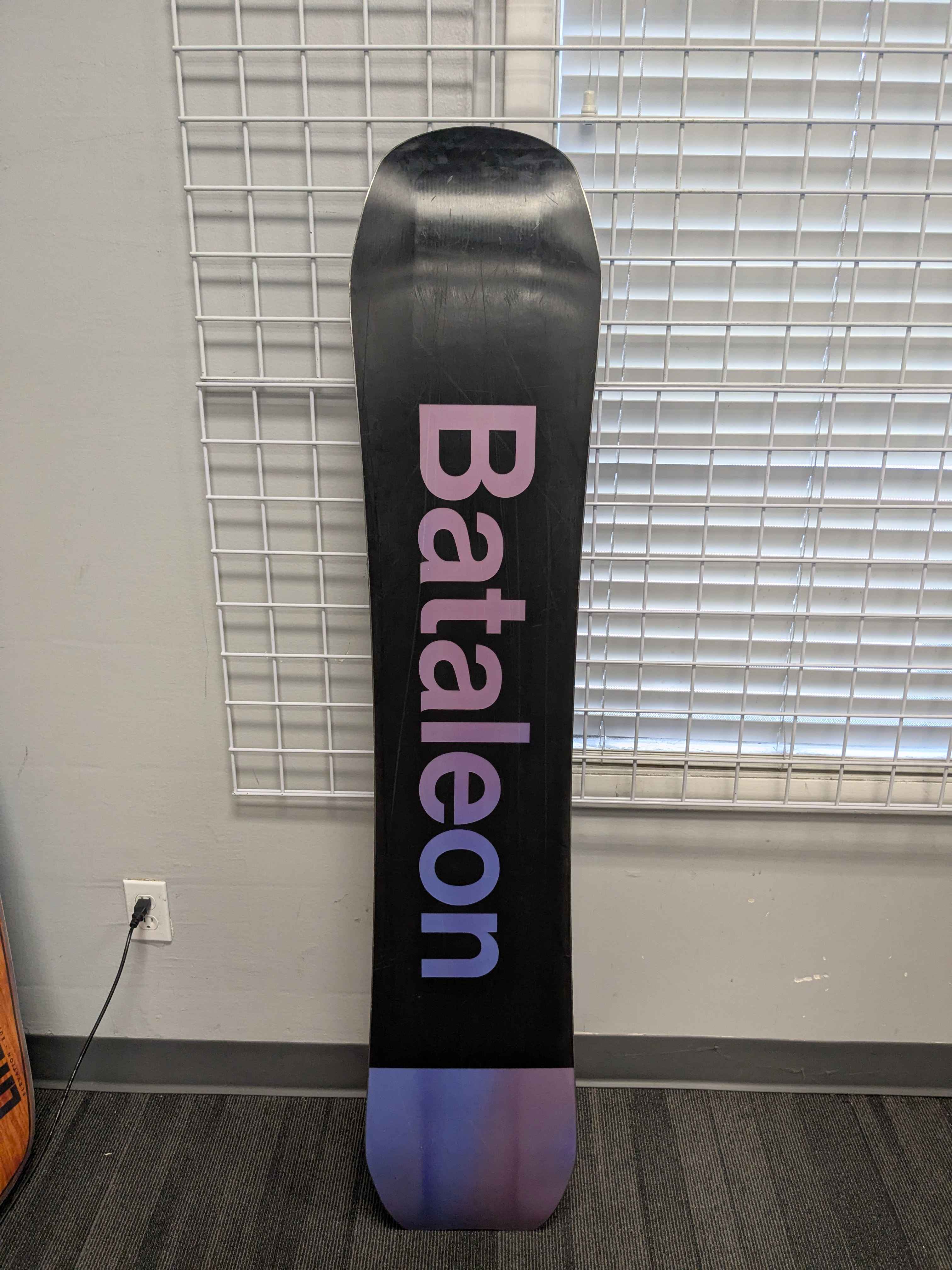 Bataleon Whatever Wide 156cm Snowboard - Lightly Used (2026)