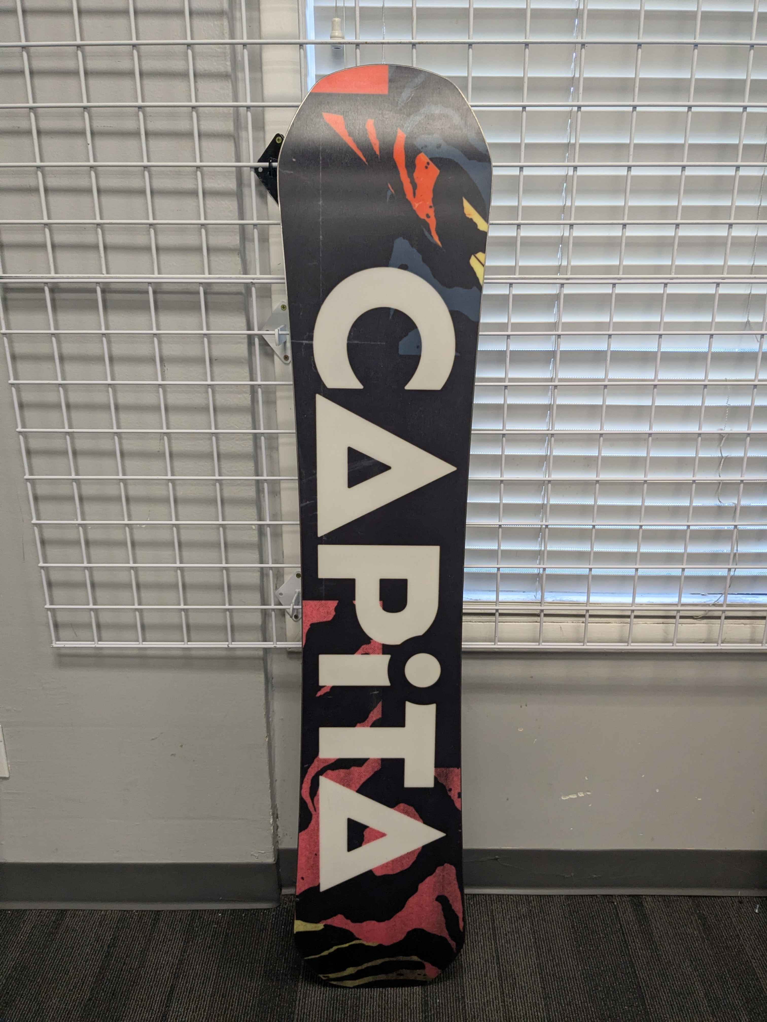 Capita Defenders Of Awesome 152cm Snowboard - Used (2026)