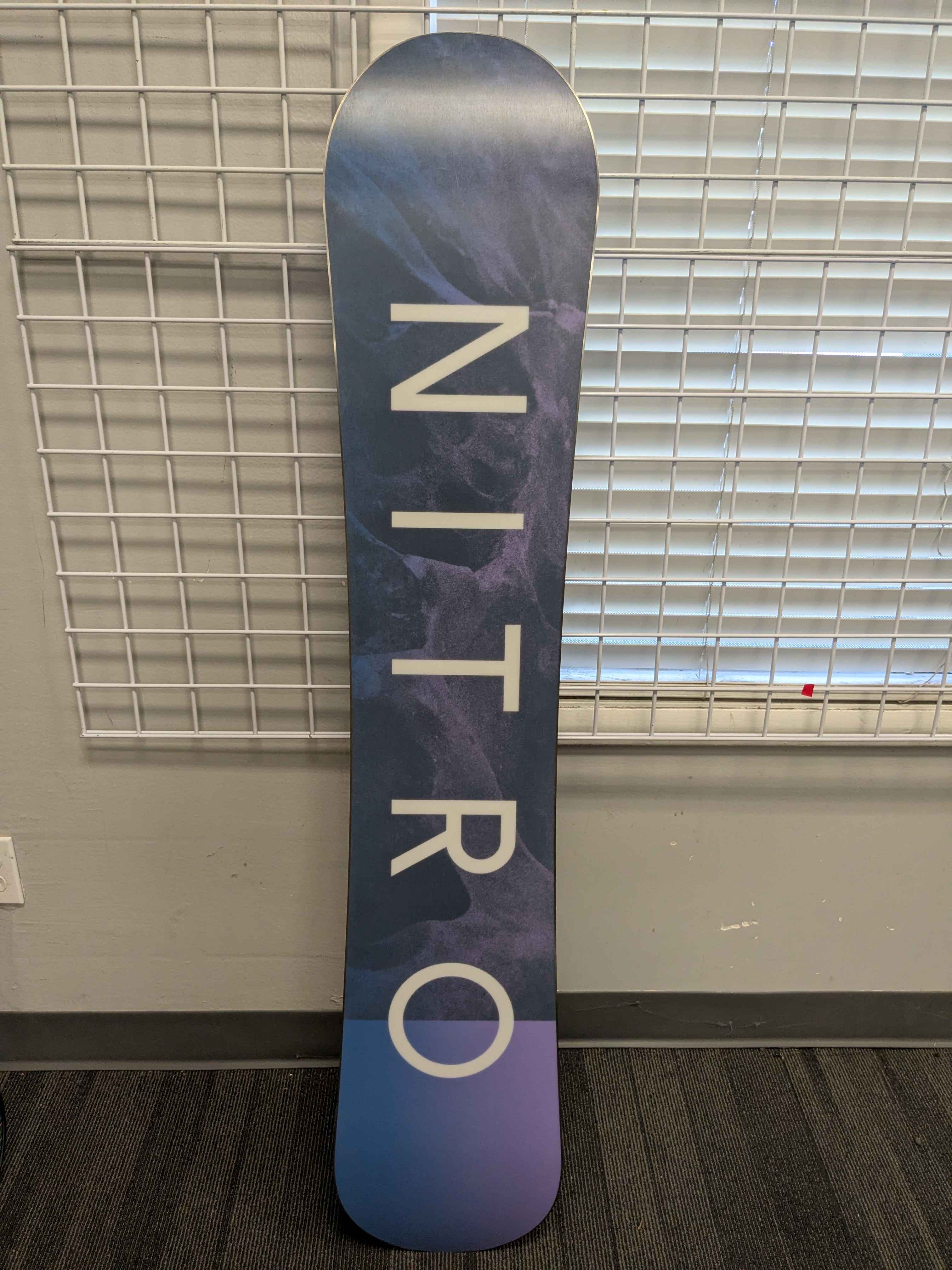 Nitro Fate 147cm Snowboard - Lightly Used (2026)
