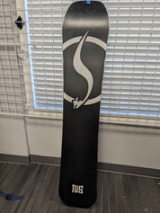 Never Summer Benchmark 156cm Snowboard - Lightly Used (2026)