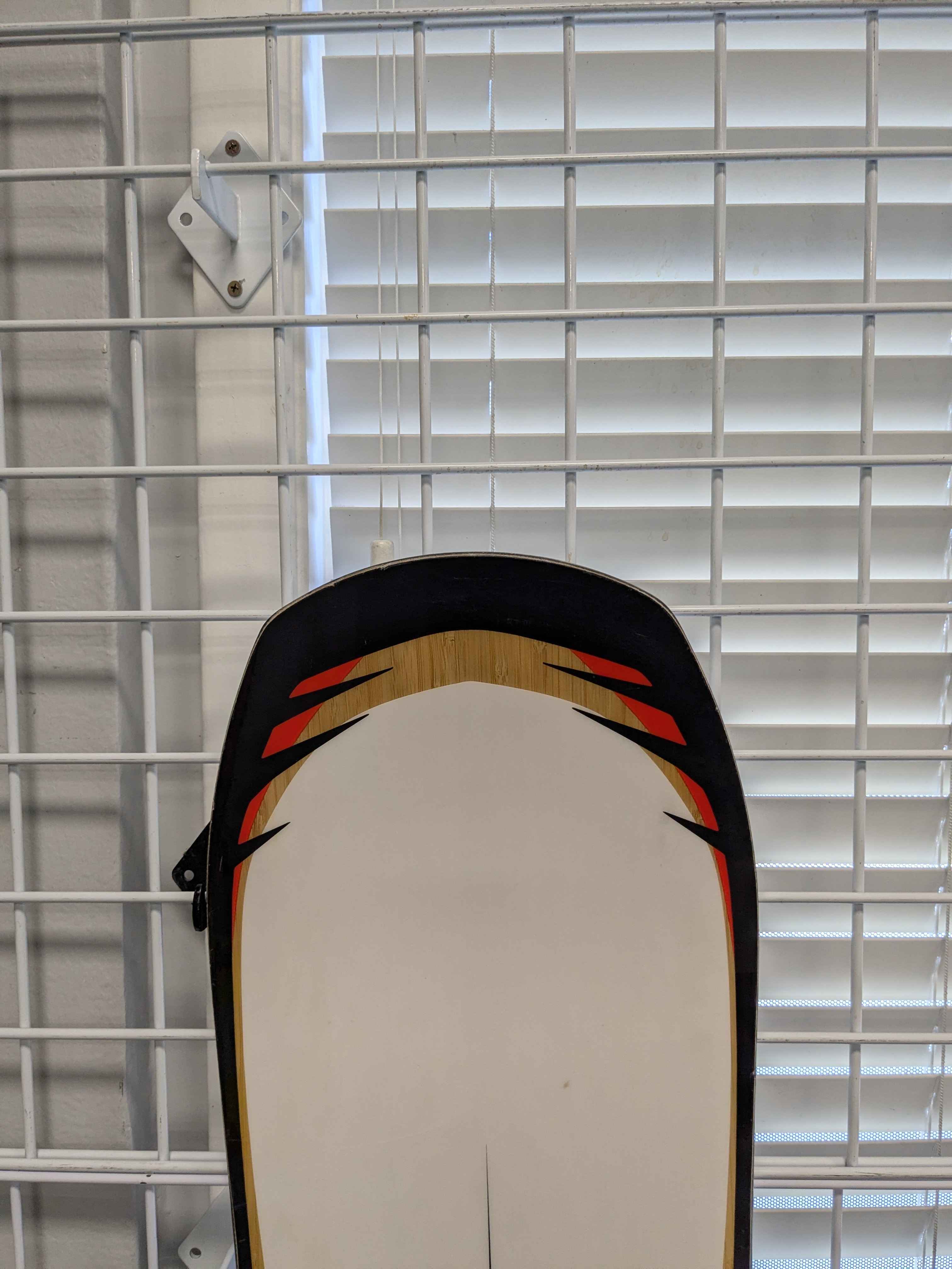 Salomon Assassin 159cm Snowboard - Used (2026)