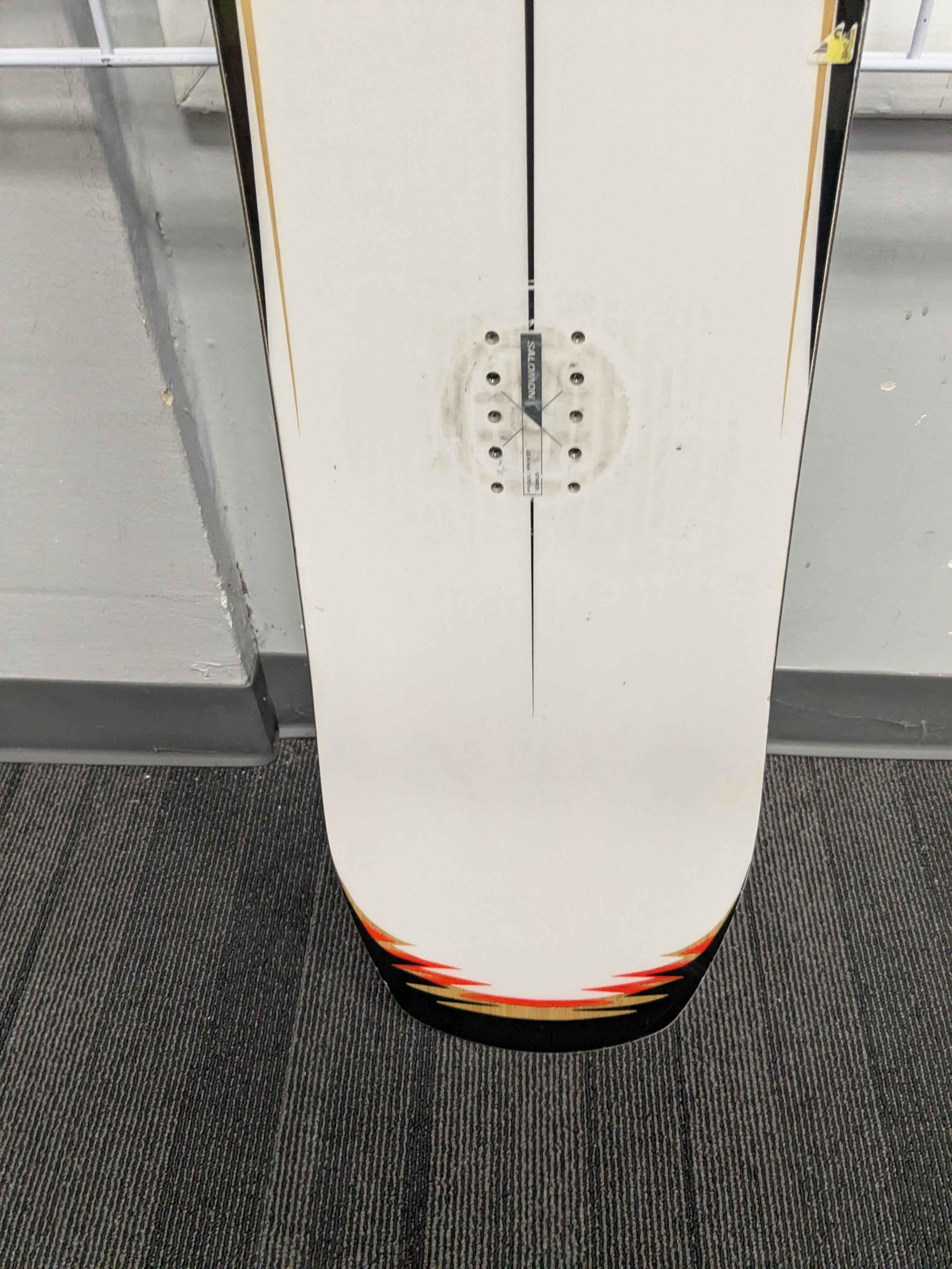 Salomon Assassin 159cm Snowboard - Used (2026)