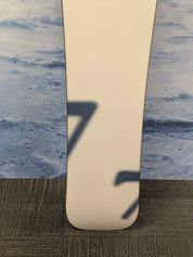 Burton Family Tree: Hometown Hero 144cm Snowboard -Like New(2026)