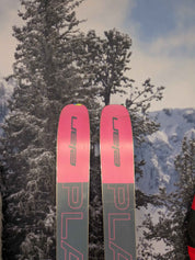 Used Elan Playmaker 111 Skis - 180cm w/ Tyrolia Attack LYT 13 Demo Bindings