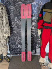 Used Elan Playmaker 101 -164 cm Skis w/ Tyrolla Attack 14 Demo Binding