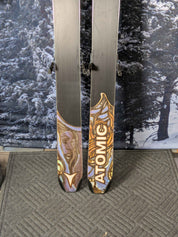 Used Atomic Bent Chetler 100 180 cm Skis w/ Atomic Strive 13 Demo Bindings