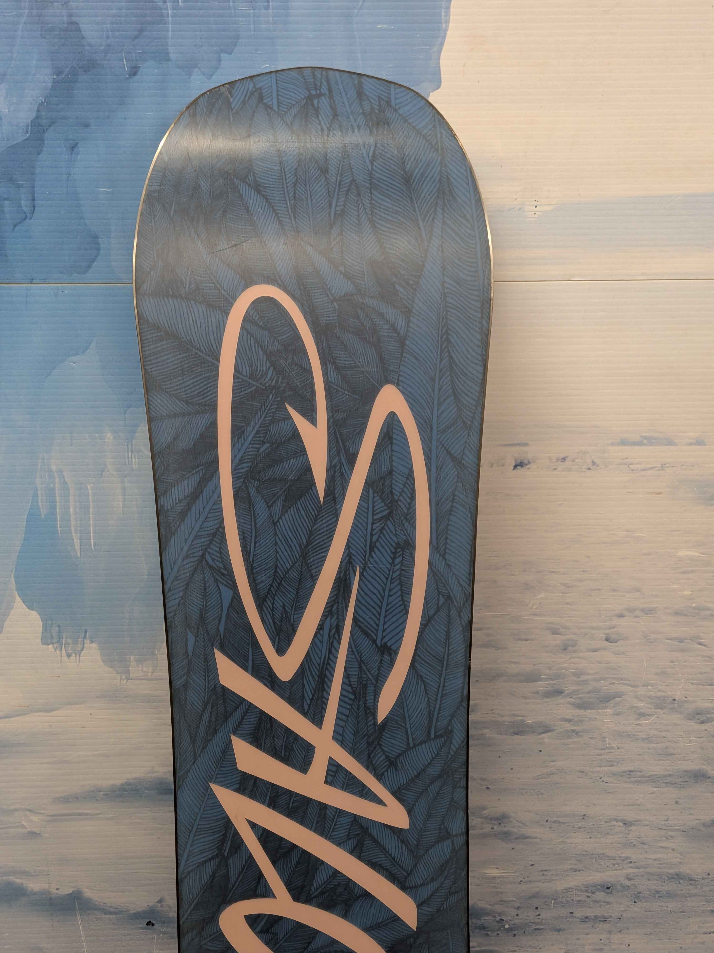 Salomon Rumblefish 144cm Snowboard - Heavily Used
