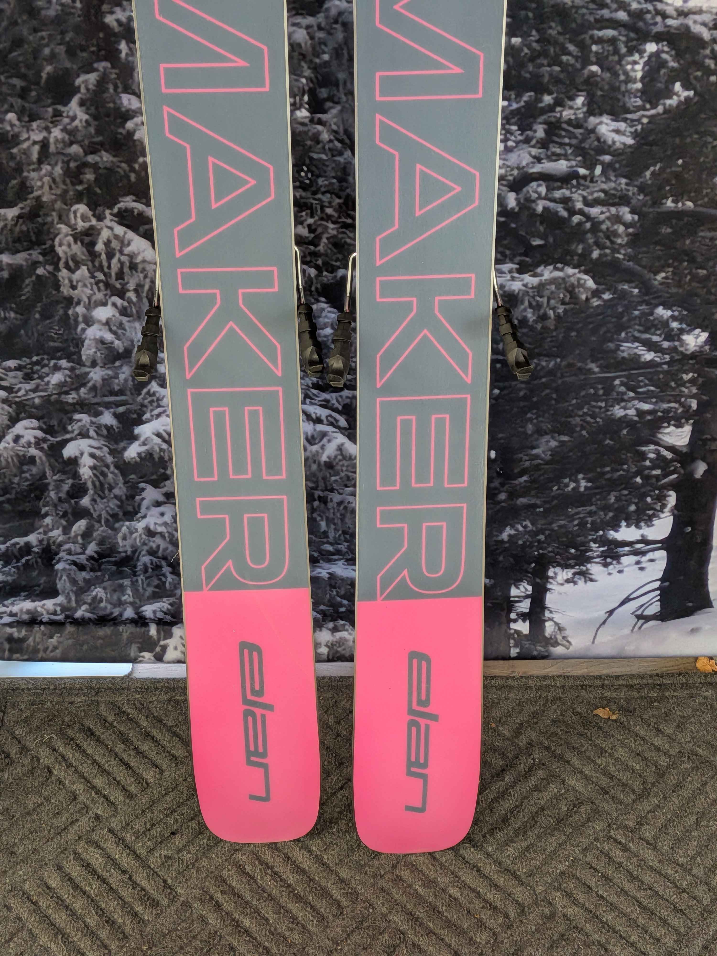 Used Elan Playmaker 111 Skis - 172cm w/ Tyrolia Attack LYT 13 Demo Bindings