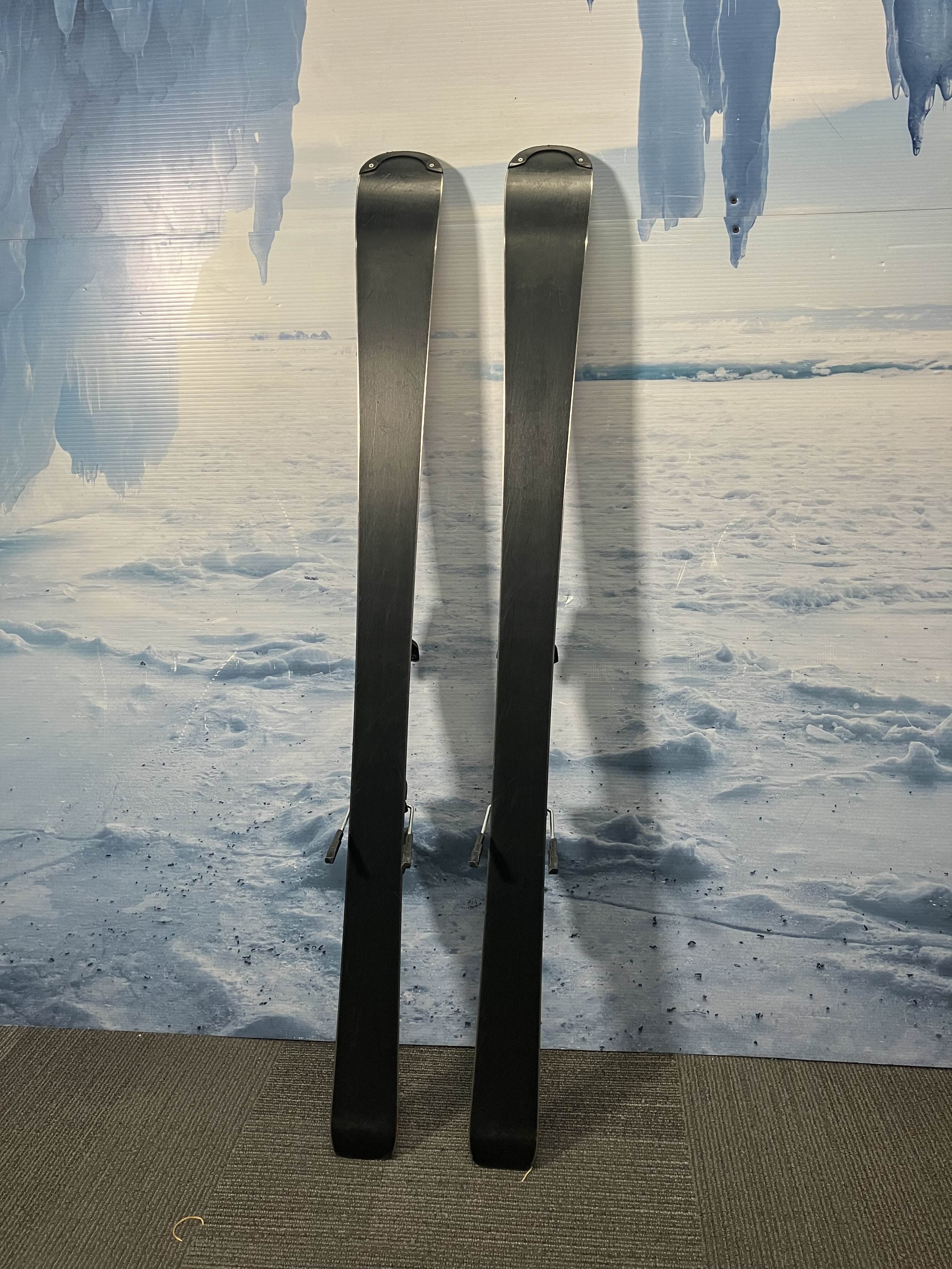 Used 2010 Atomic Etl Ski w/ Tyrolia Sp 7.5 Demo Bindings - 135CM