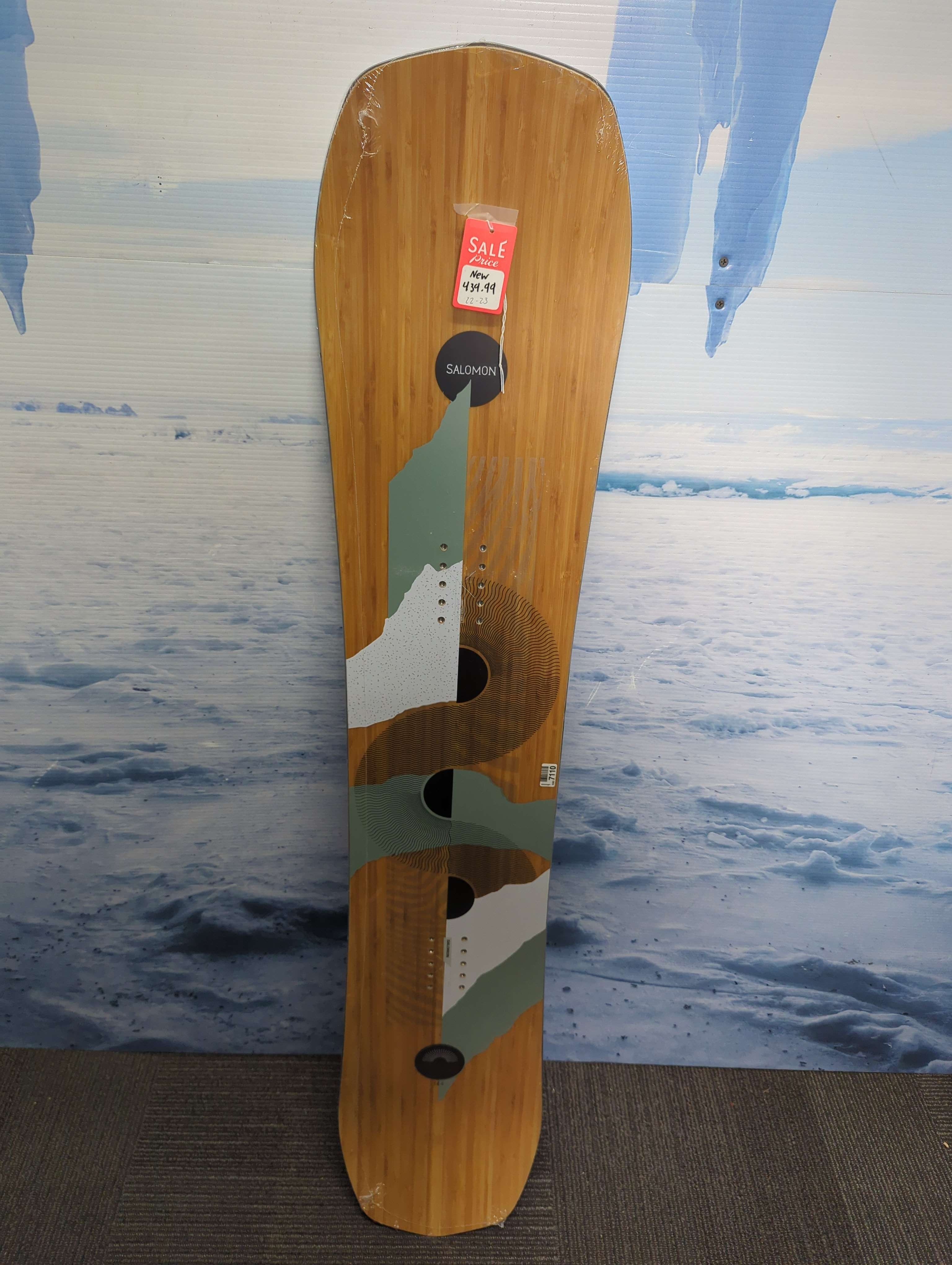 New Salomon Rumble Fish Snowboard 2023 - 144CM